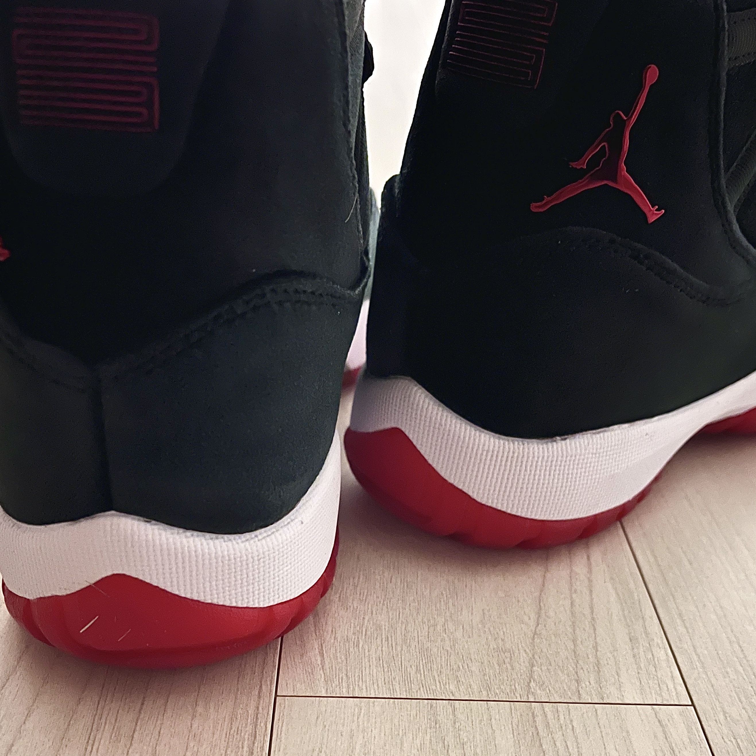 (W) Jordan 11 Retro Bred Velvet 착용 스타일 - 2
