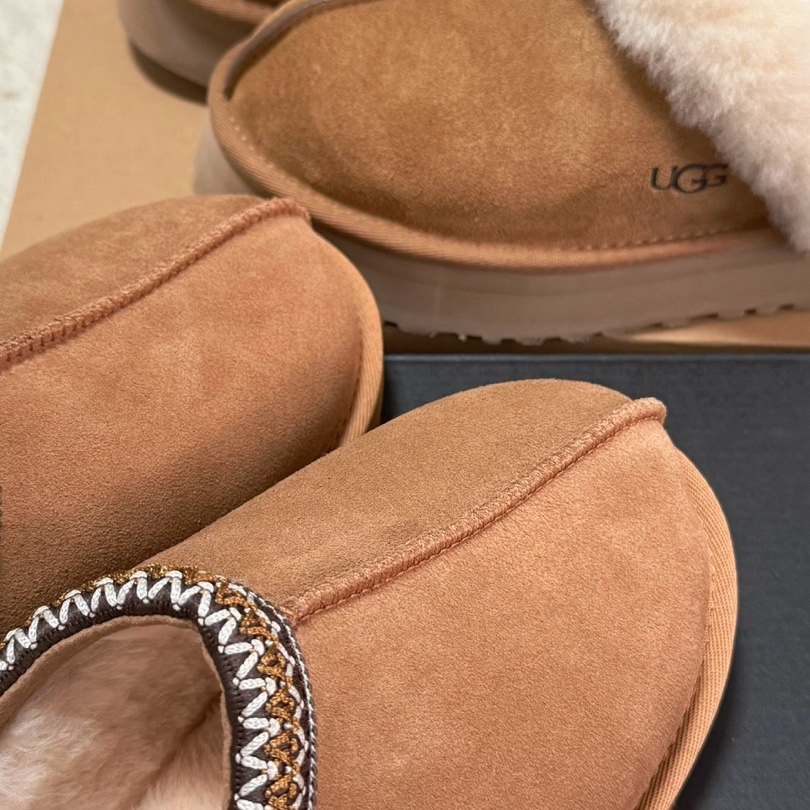 (W) UGG Disquette Slipper Chestnut 착용 스타일 - 1