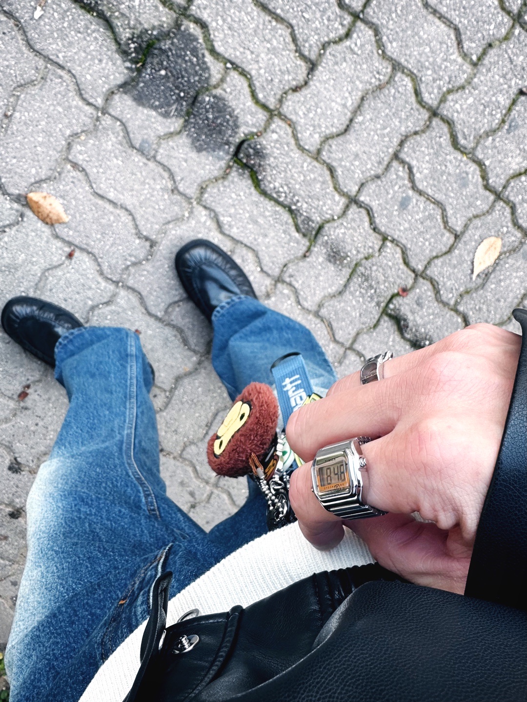 Timex x MM6 Maison Margiela Ring Digital Watch Stainless Steel, Kinchi Shawty - 599 (a) Black 착용 스타일