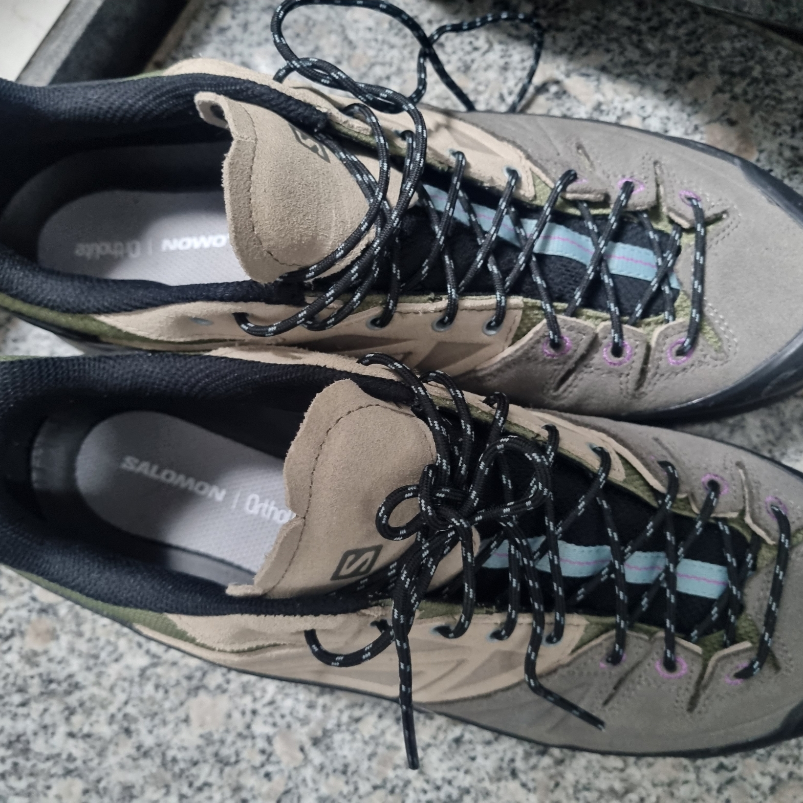 Salomon X-Alp LTR Pewter Vintage Khaki 착용 스타일