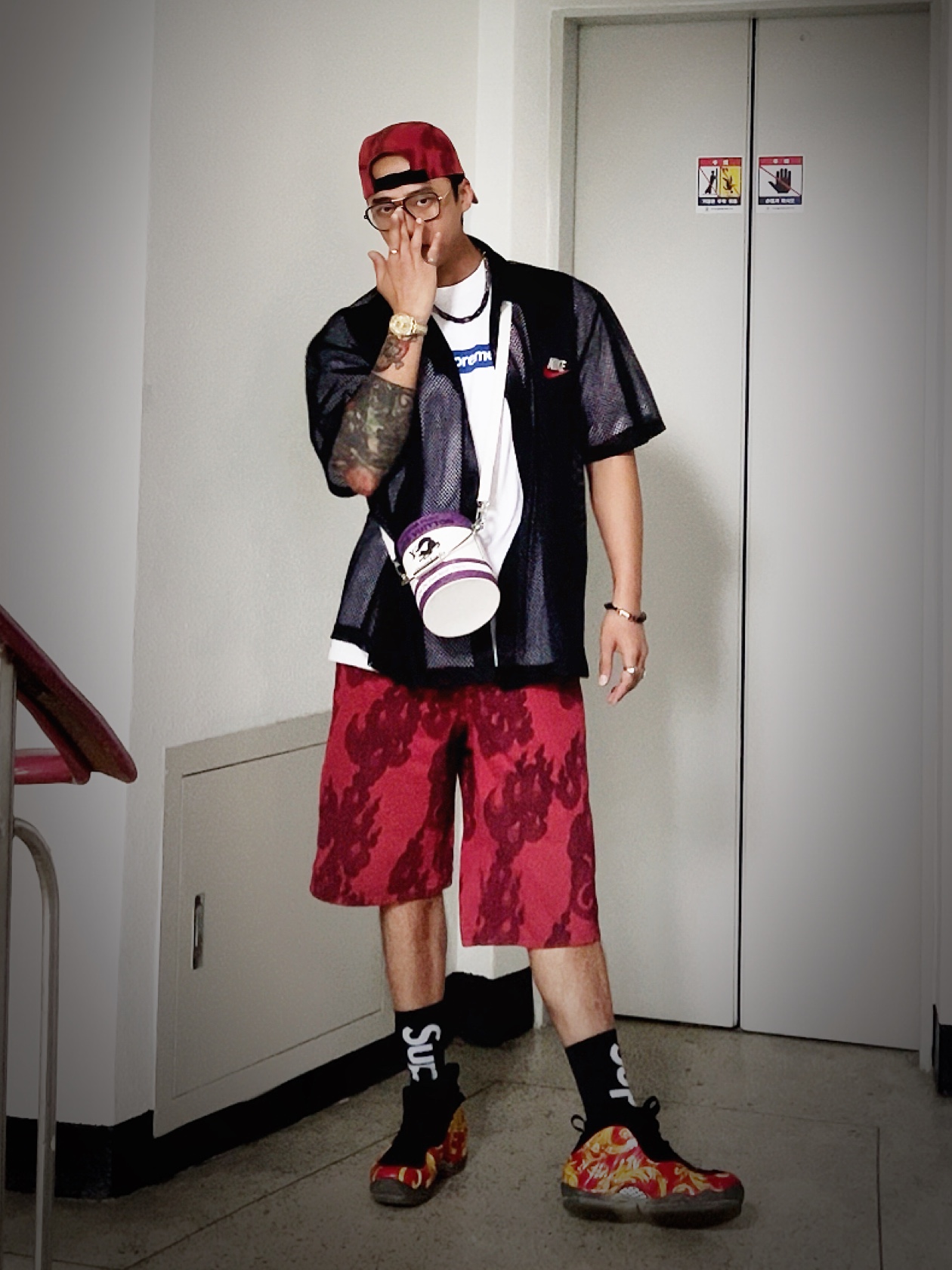 Supreme Flames Jacquard Denim Camp Cap Washed Red - 23SS, Chrome Hearts Thirst Trap Blue Hour 착용 스타일 - 2