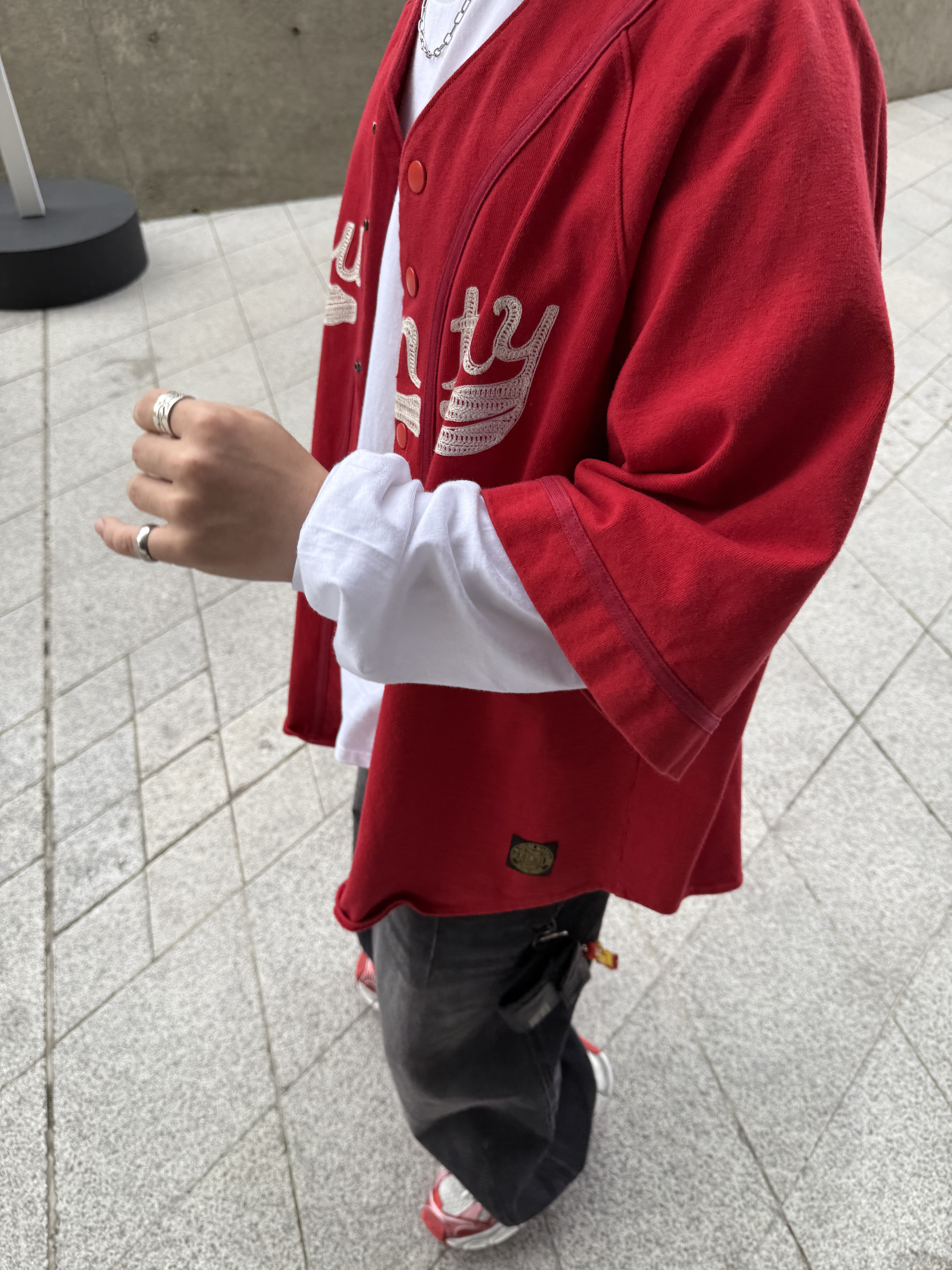 Kapital Baseball Bone Shirt Red, Balenciaga 3XL Sneakers White Red 착용 스타일 - 2