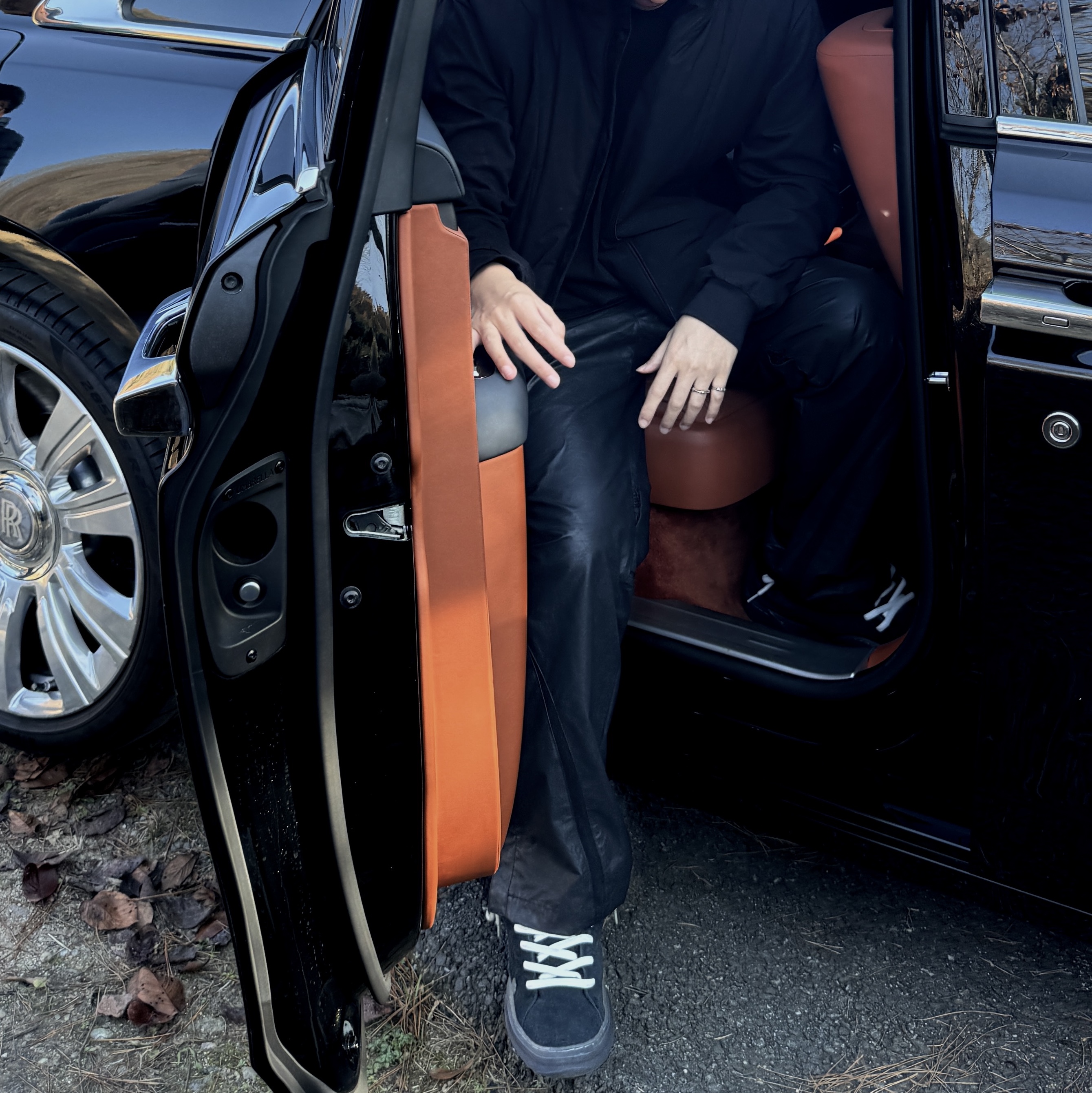 Xlim Ep.3 01 Trouser Black 착용 스타일 - 2