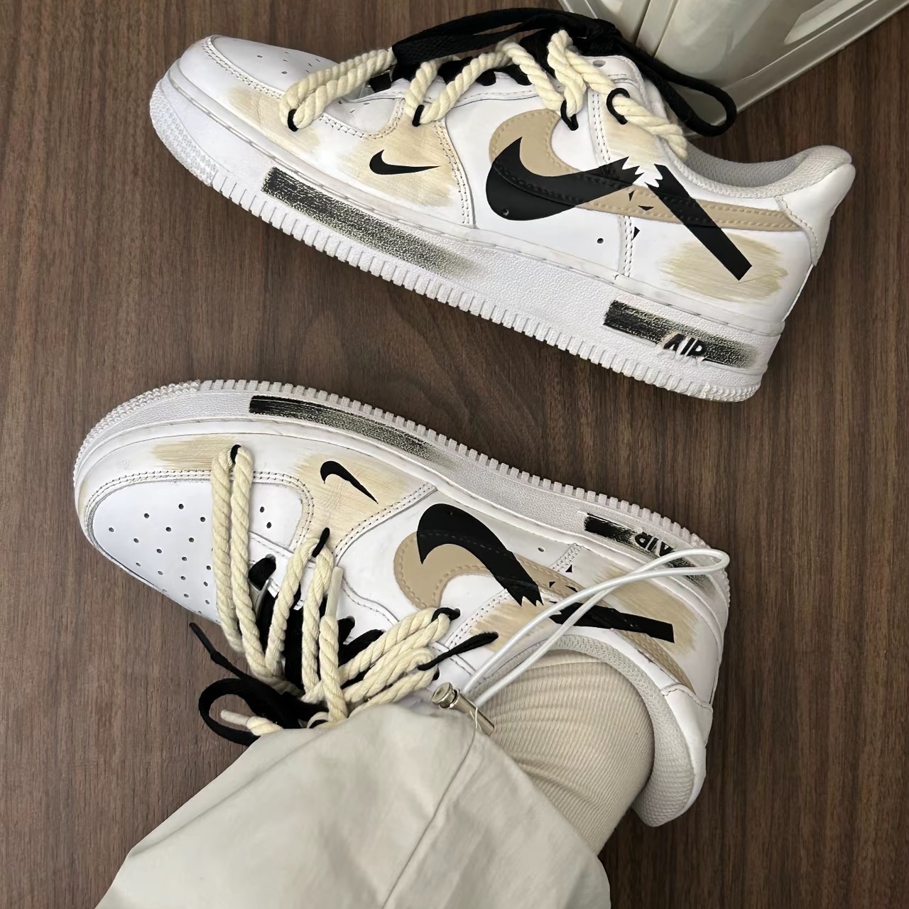 Nike Air Force 1 '07 Low White 착용 스타일 - 3