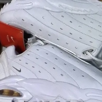 Nike x Drake Nocta Hot Step Air Terra Triple White 착용 스타일