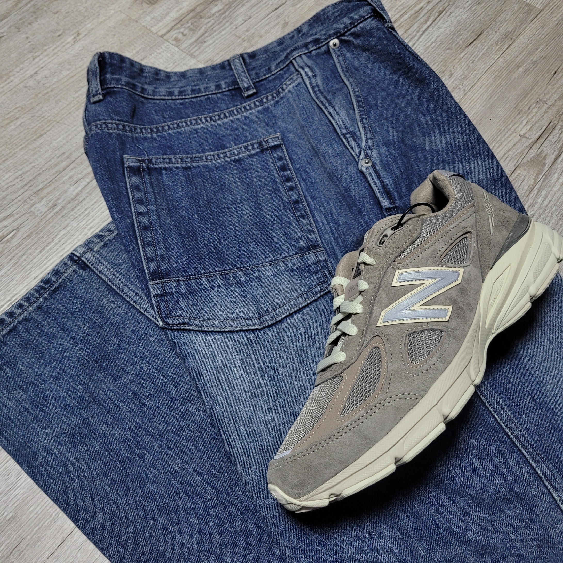 New Balance x Kith 101 990v4 Made in USA Moonrock, Red Wing Iron Ranger 8085 Copper Rough & Tough - D 착용 스타일 - 1