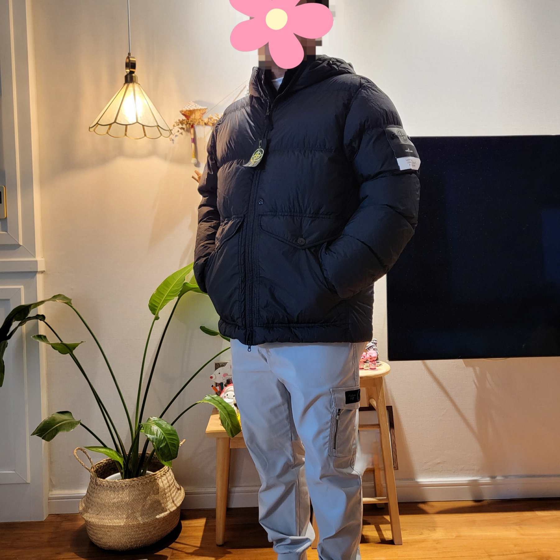 Stone Island 40723 Crinkle Reps Hooded Down Jacket Black - 24FW 착용 스타일 - 1