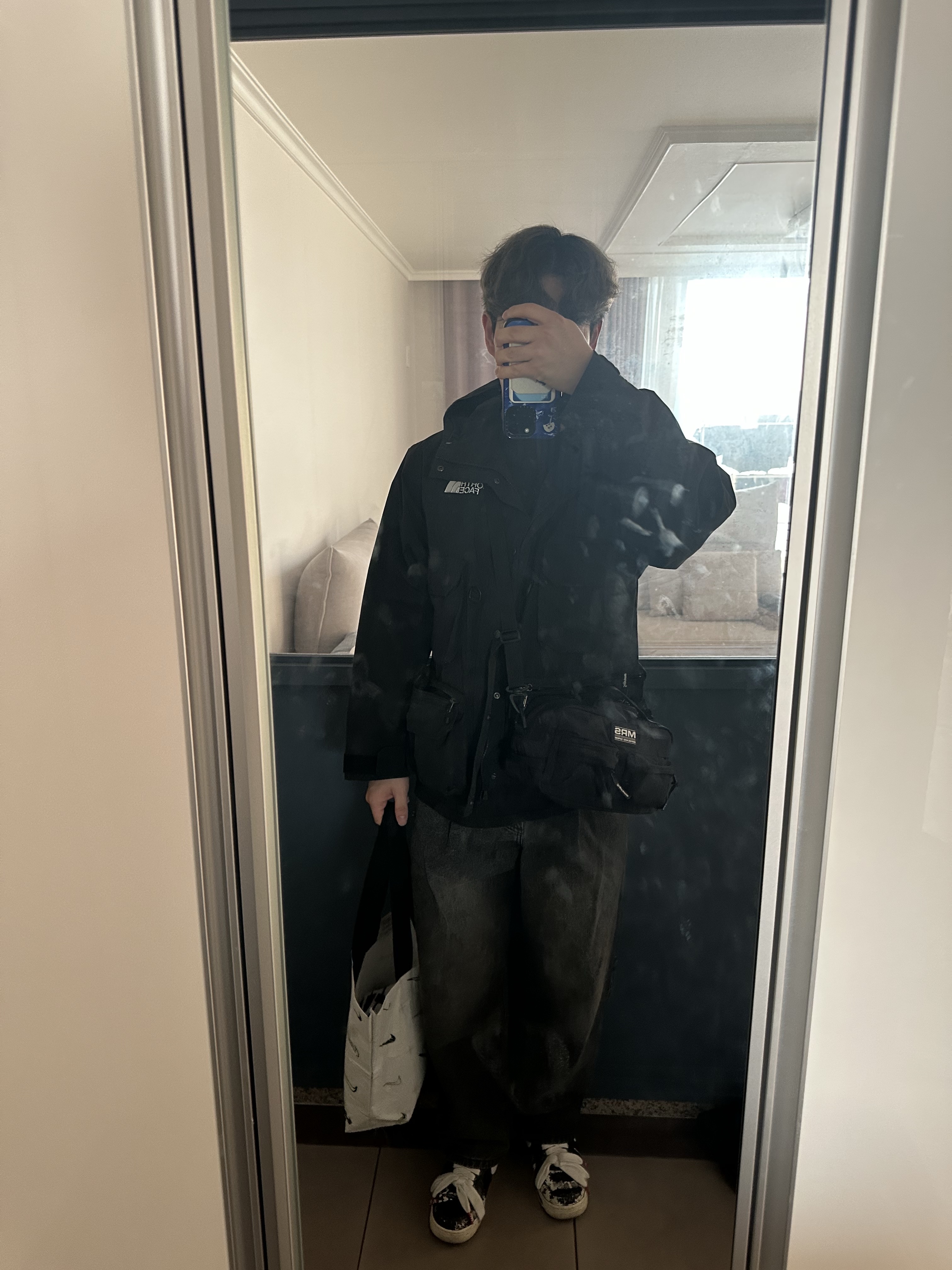 Nike x Peaceminusone Air Force 1 Low Para-Noise, Supreme x The North Face Cargo Jacket Black - 20SS 착용 스타일