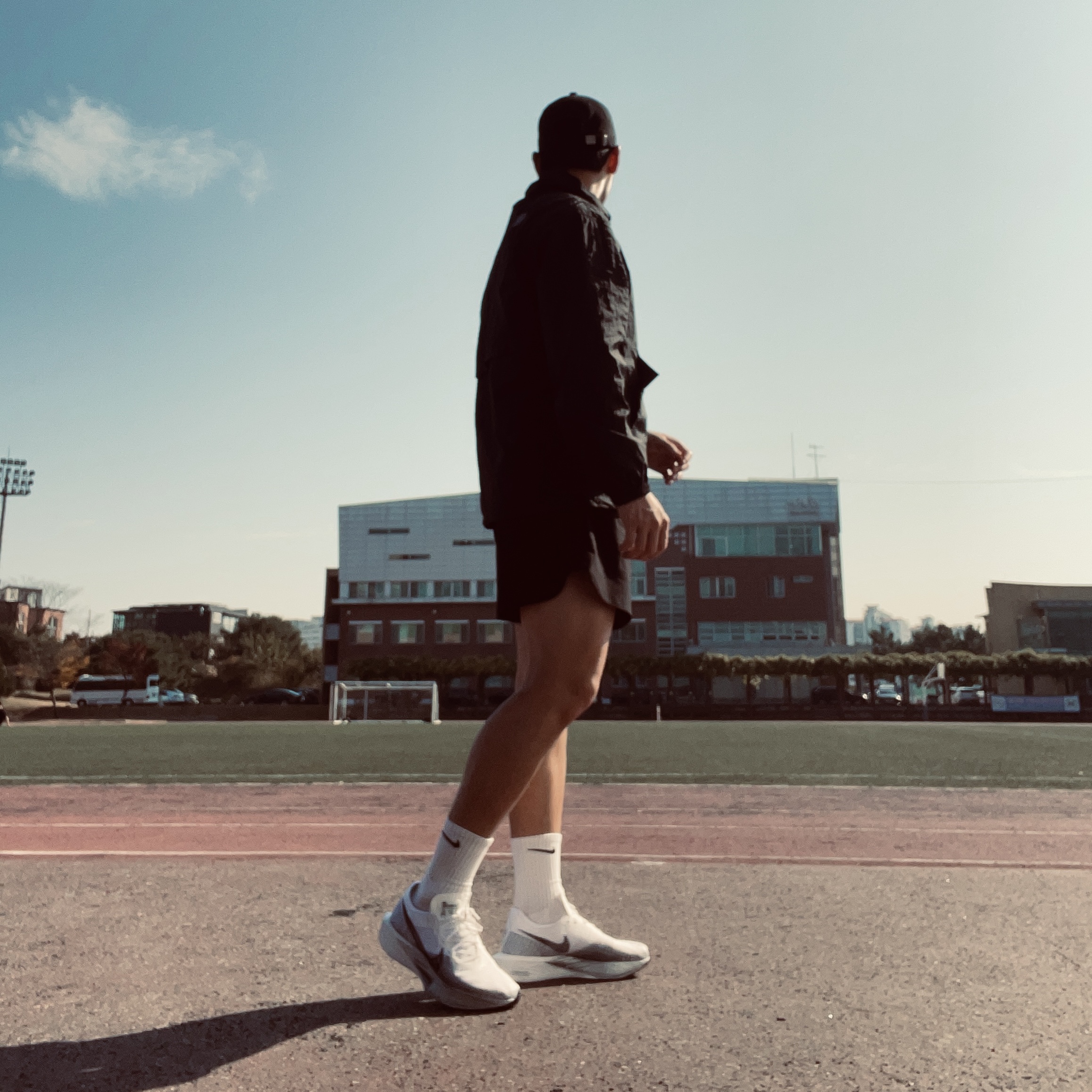 Nike ZoomX Vaporfly Next% 3 White Grey 착용 스타일