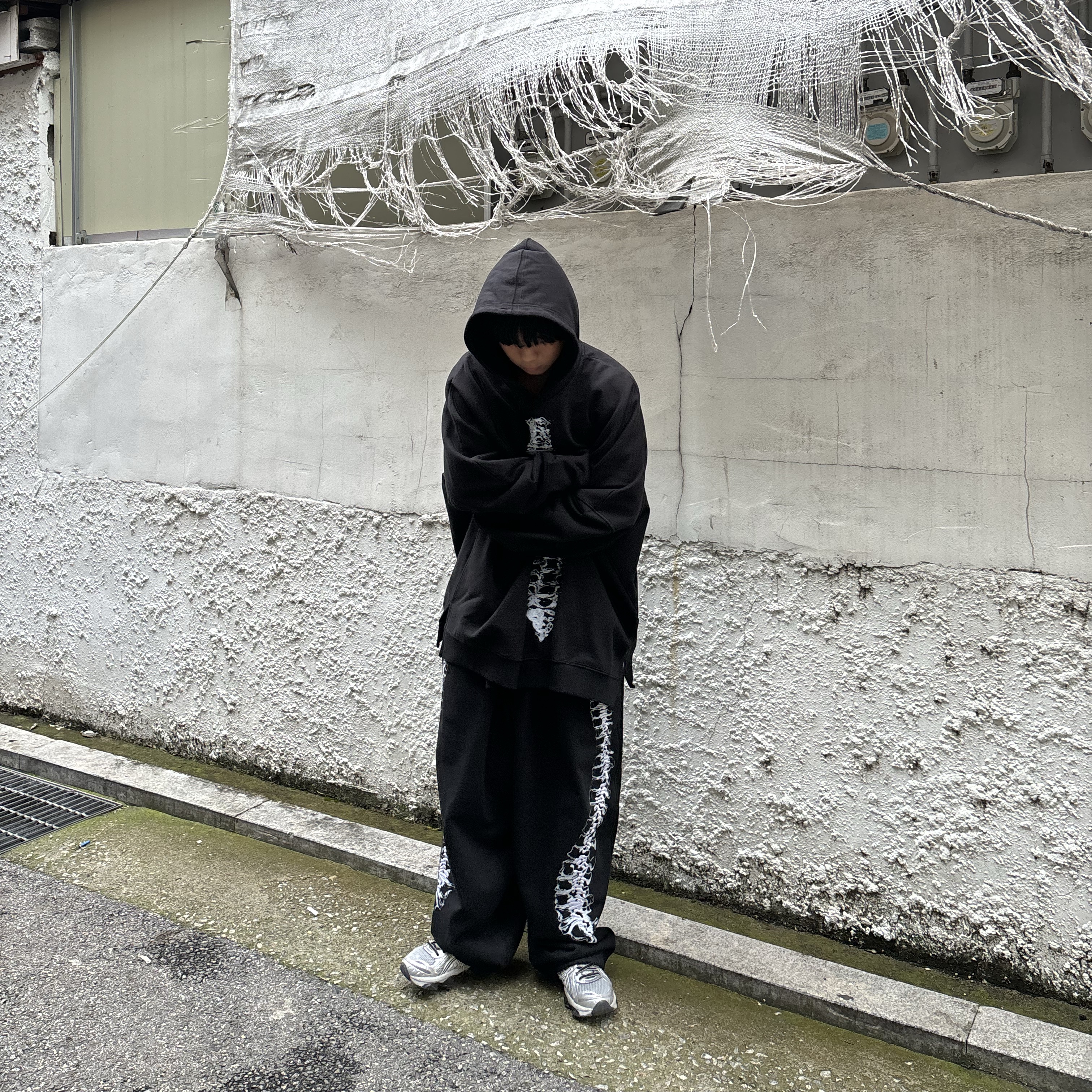Asics Gel-Quantum Kinetic Mid Grey Pure Silver 착용 스타일 - 4