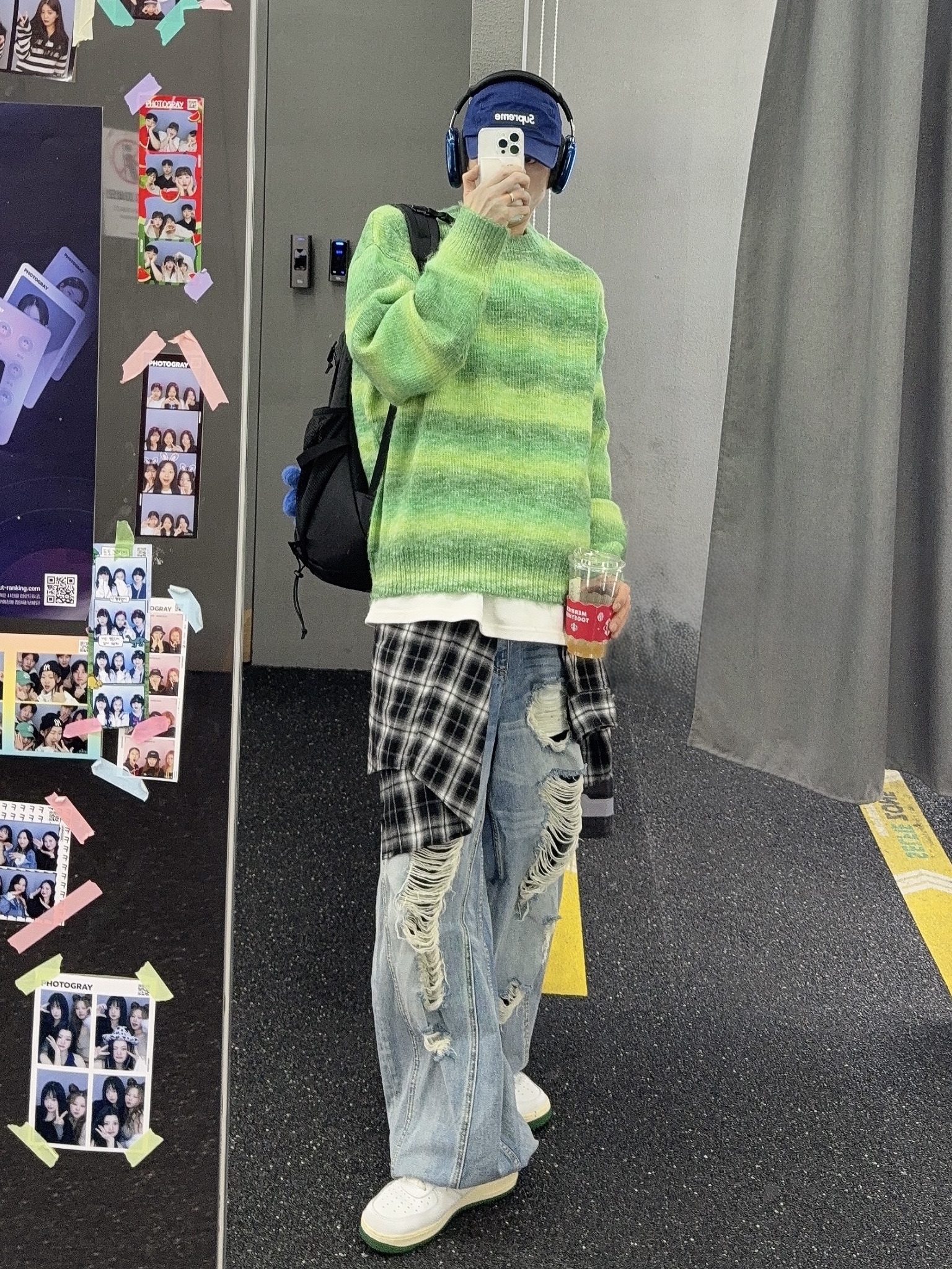 Nike Air Force 1 '07 LV8 Varsity White Pine Green, Supreme Backpack Black - 23FW 착용 스타일 - 7
