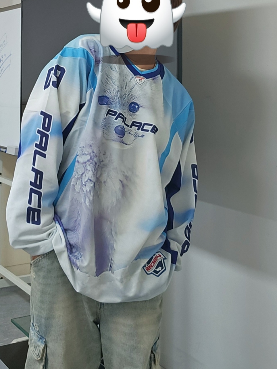Palace Building Your World Hockey Jersey Blue - 24FW, Zara Utility Cargo Jeans Blue 착용 스타일 - 3