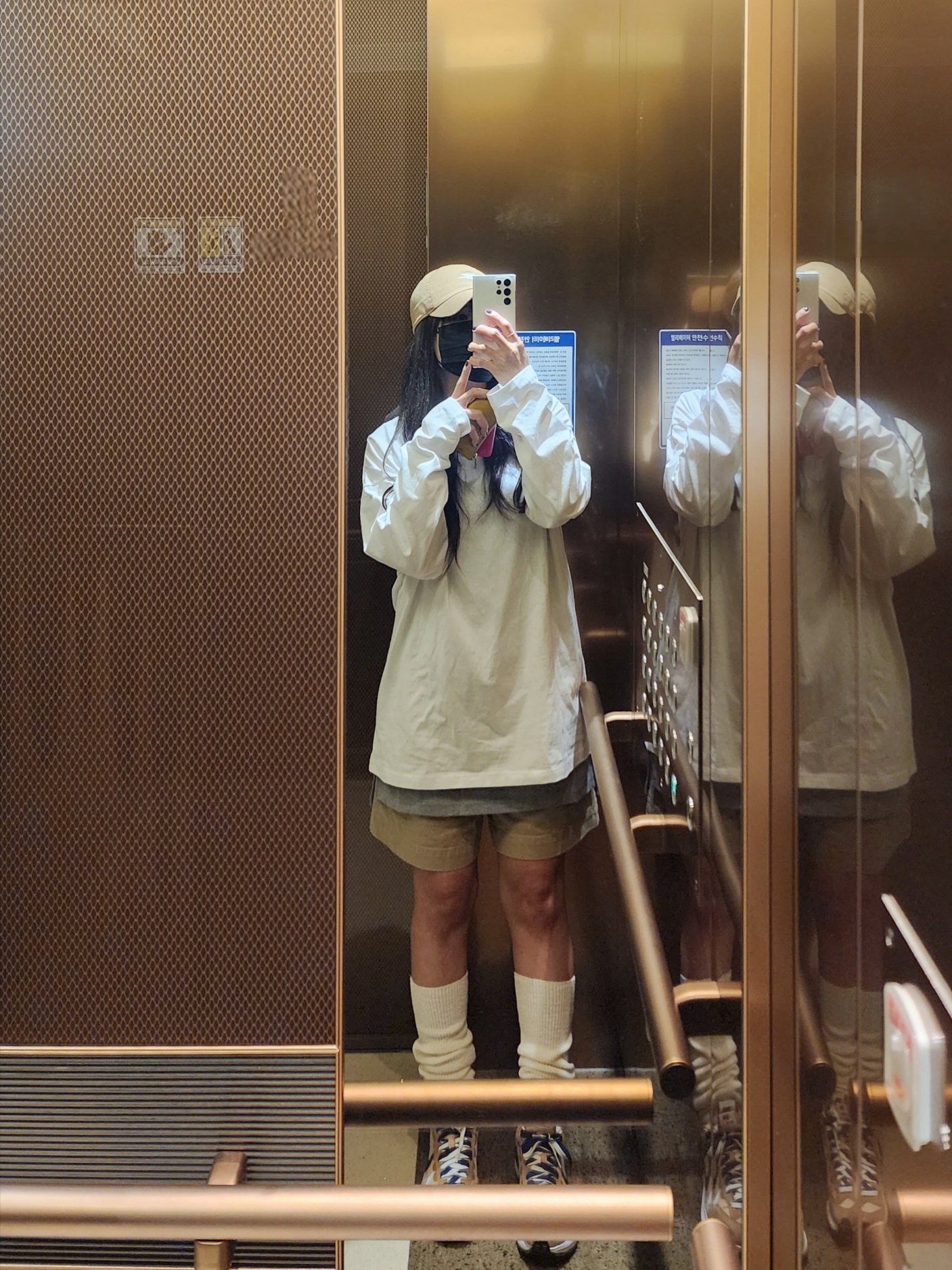 Nike x Sacai VaporWaffle Sesame and Blue Void, Nike Heritage 86 Futura Washed Cap Khaki 착용 스타일
