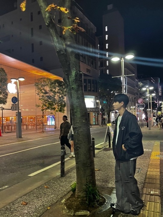 IAB Studio Coach Jacket Black 착용 스타일 - 2