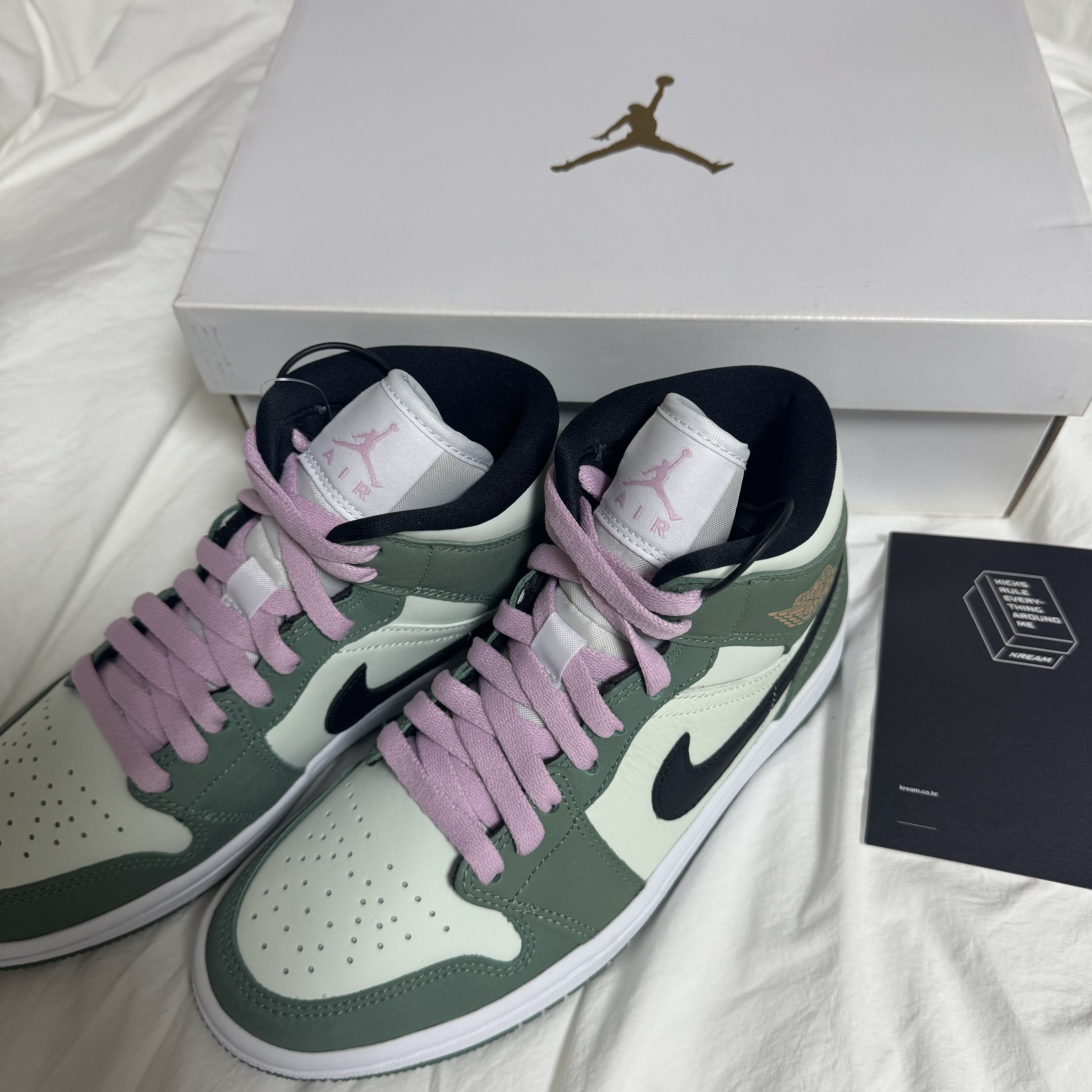 (W) Jordan 1 Mid SE Dutch Green 착용 스타일