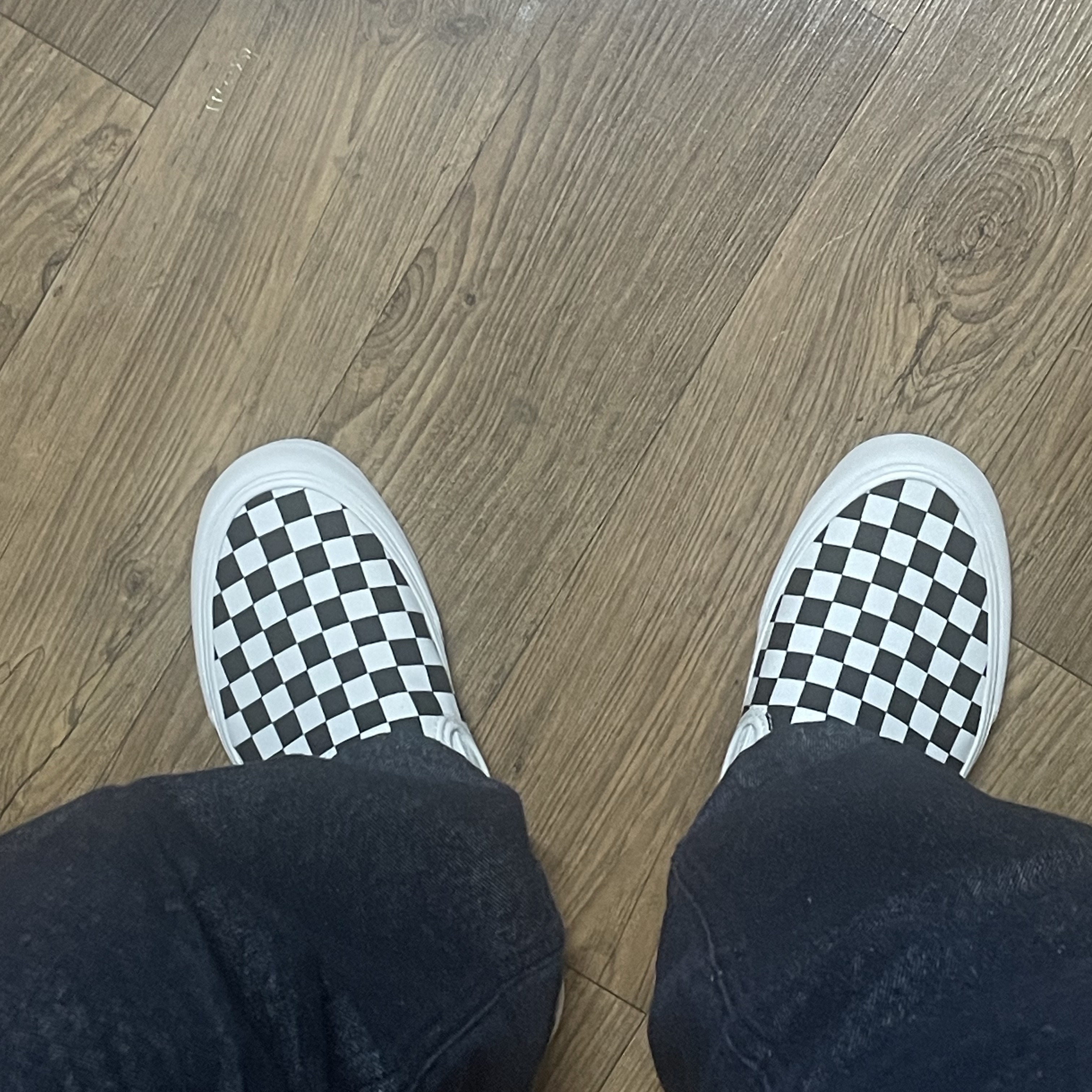 Vans Slip-On VR3 Checkerboard Black Marshmallow 착용 스타일