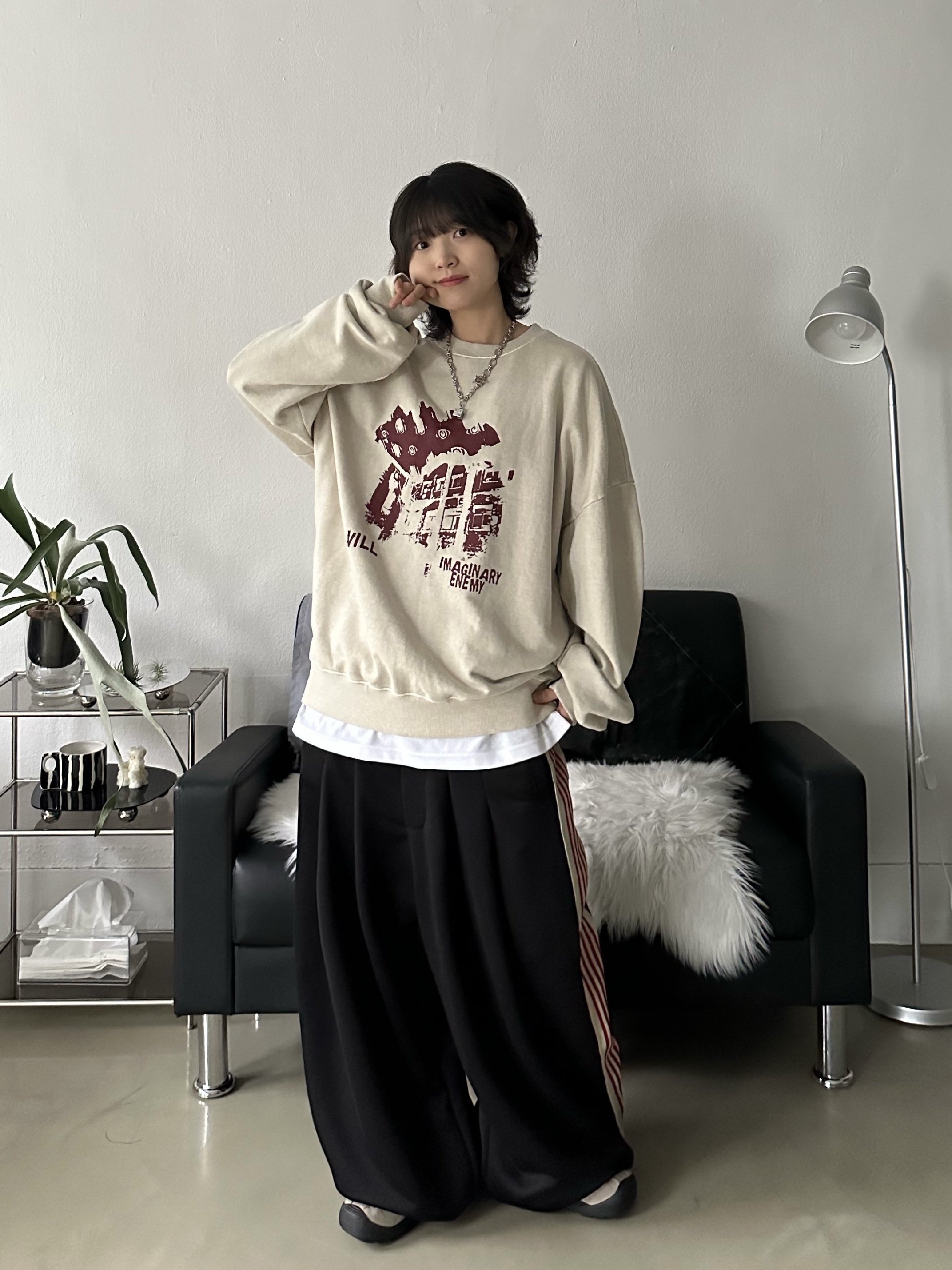 (W) Keen Jasper Suede Sneakers Silver Mink 착용 스타일 - 2