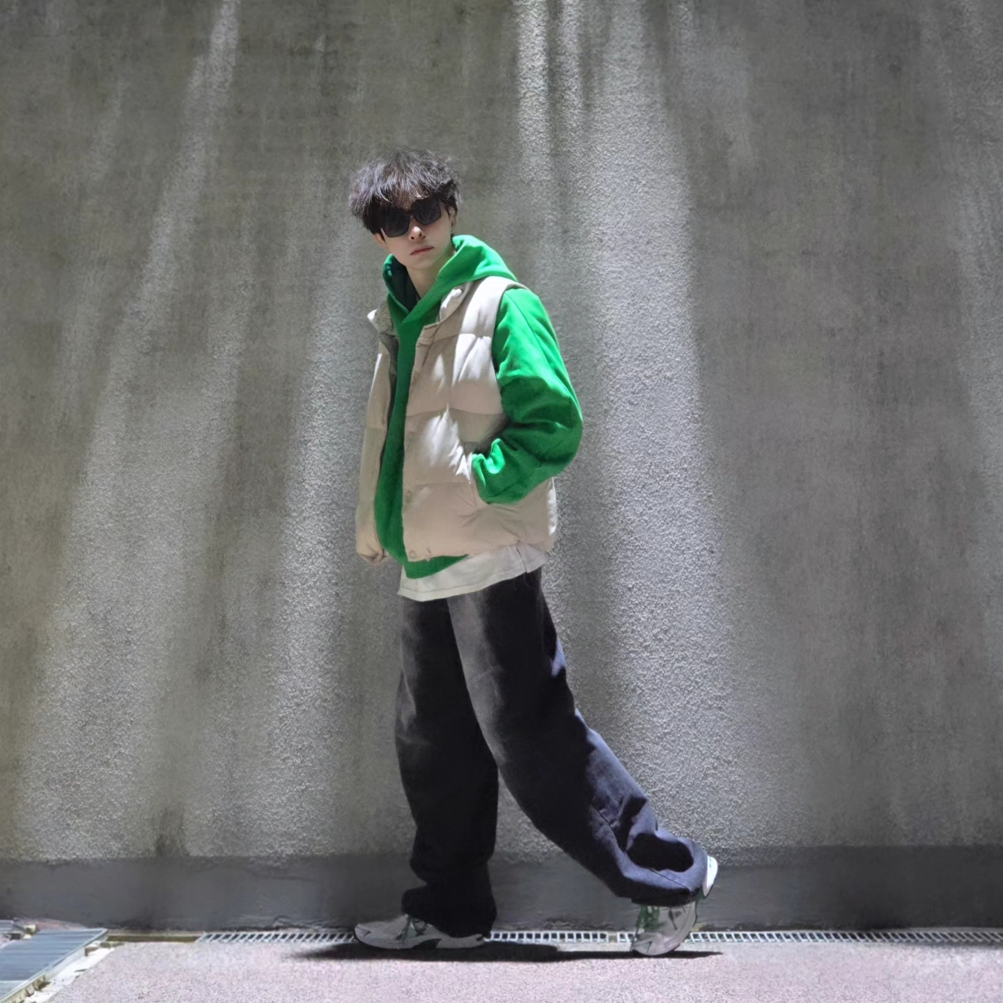 Grailz Geometry Hoodie Celtic Green, Asics Gel-1130 White Pure Silver - Folder Exclusive 착용 스타일 - 6