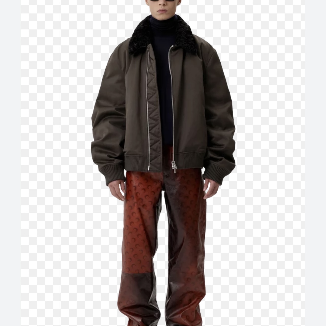 Burberry Shearling Collar Cotton Bomber Jacket Otter 착용 스타일 - 2
