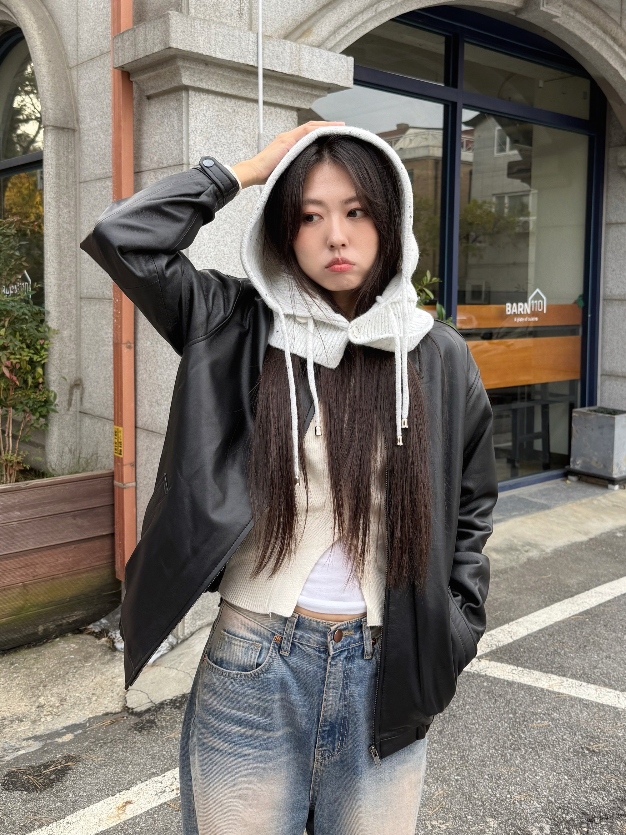 Allincomplete Double String Dot Balaclava White 착용 스타일 - 1