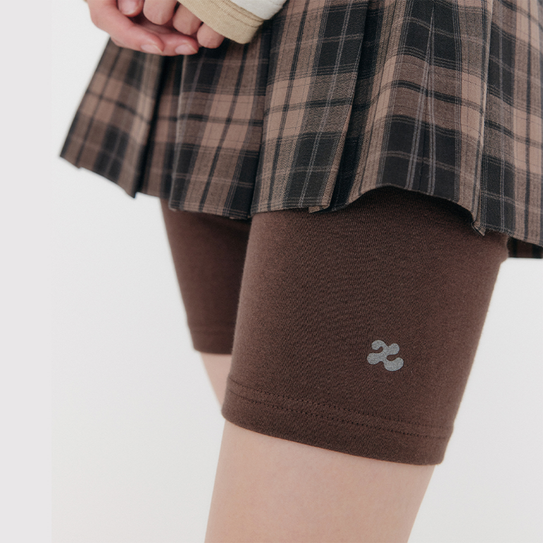 지지지 플렉서블 크롭드 레깅스 브라운(zeezeezee Flexible Cropped Leggings Brown) - 2