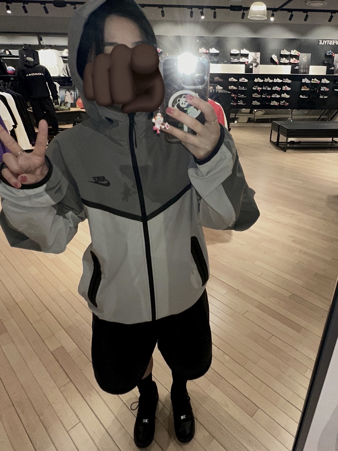 Nike NSW Tech Fleece Windrunner Full Zip Hoodie Olive - Asia, (W) Nike Air Force 1 '07 Low Triple Black 착용 스타일