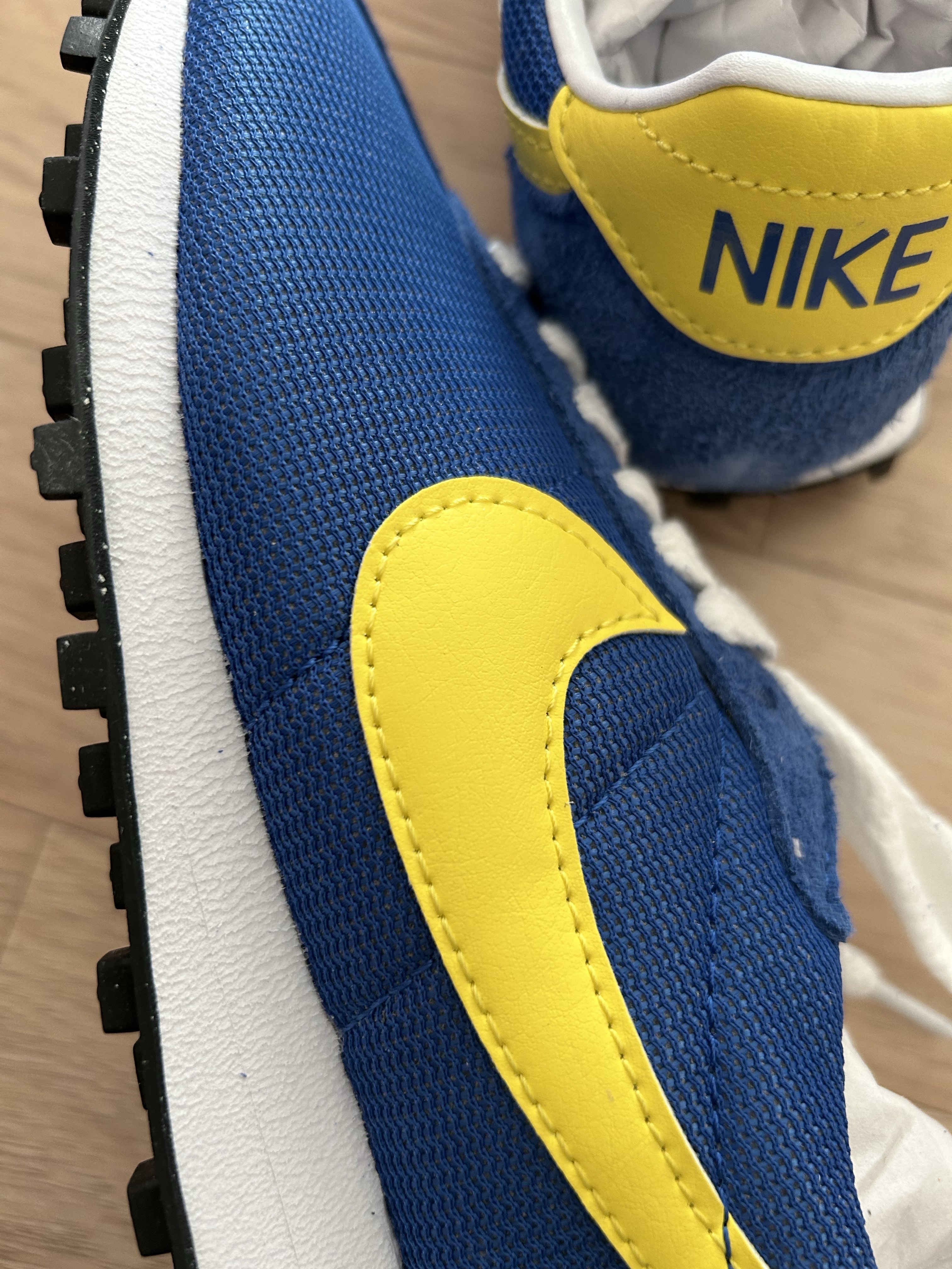 Nike LD-1000 SP Game Royal and Opti Yellow 착용 스타일