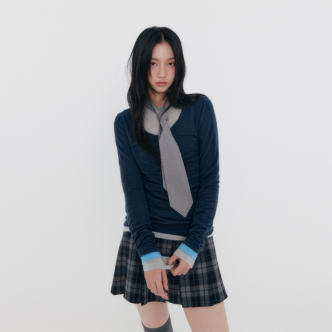 지지지 레이어드 롱슬리브 티셔츠 네이비 블루(zeezeezee Layered Long Sleeve T-Shirt Navy Blue) - 2