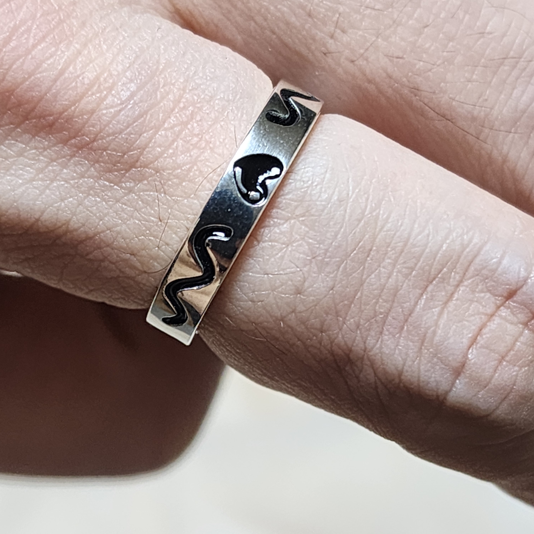 Nonenon Doodle Ring 4mm Silver 925 착용 스타일