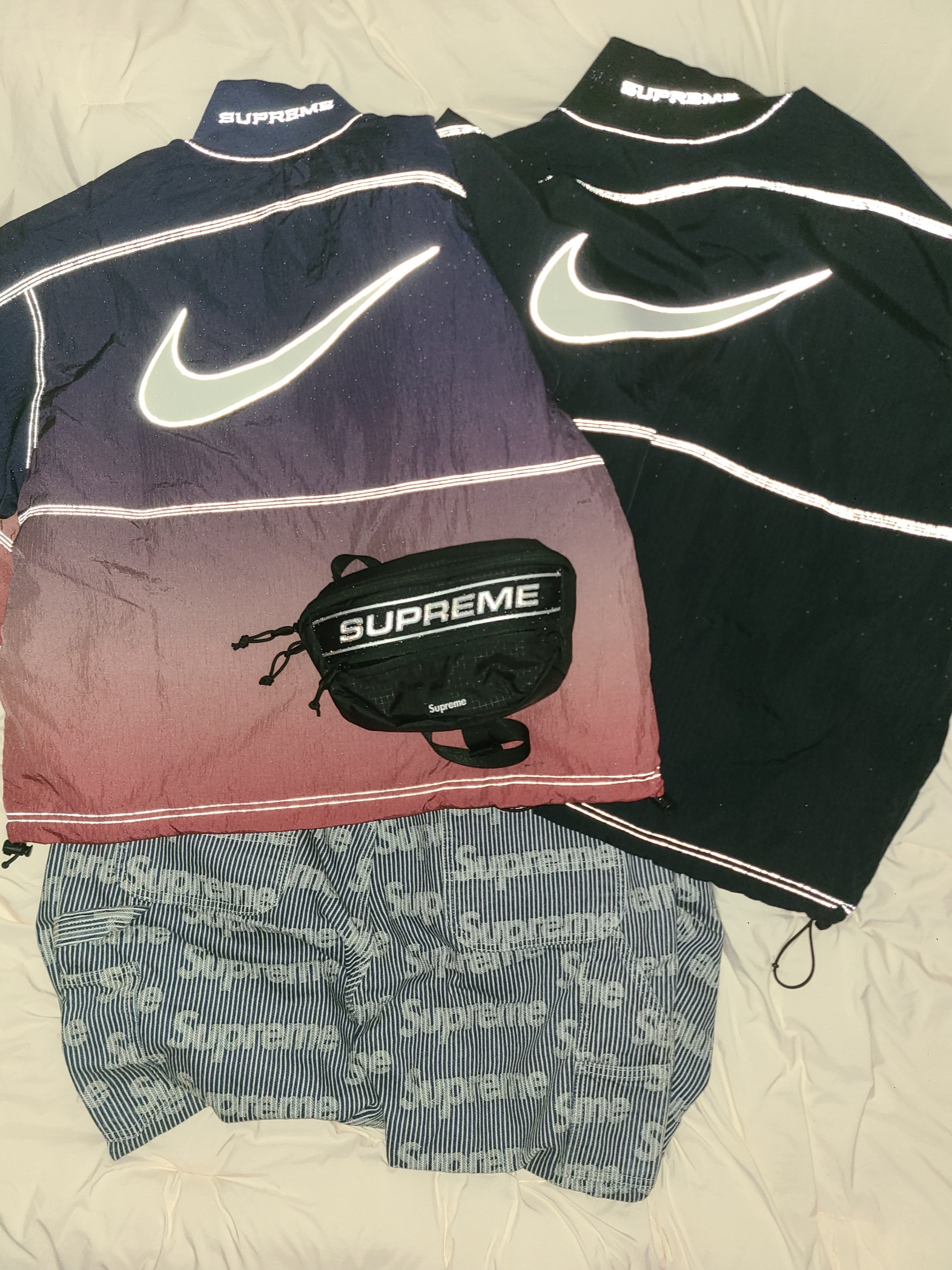 Supreme x Nike Ripstop Pullover Black - 24SS, Supreme x Nike Ripstop Pullover Multicolor - 24SS 착용 스타일 - 1