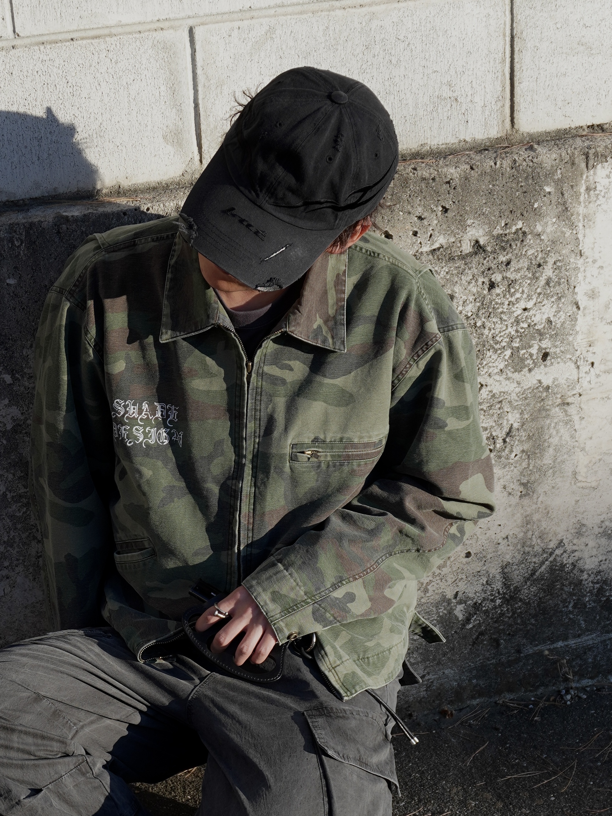 Suade Washed Work Jacket Camo, Nike x Comme des Garcons Homme Plus Air Force Mid Black 착용 스타일 - 4