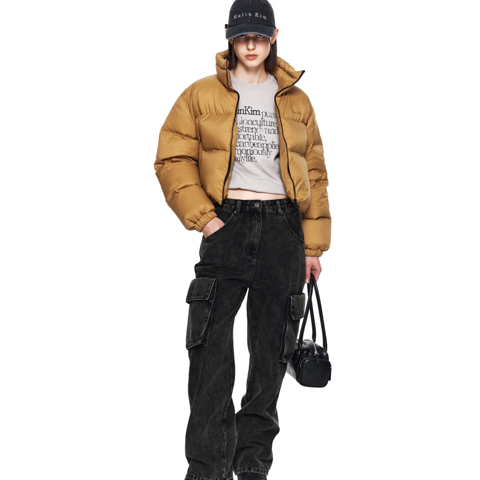 (W) Matin Kim High Neck Classic Crop Puffer Down Jumper Camel 착용 스타일 - 4