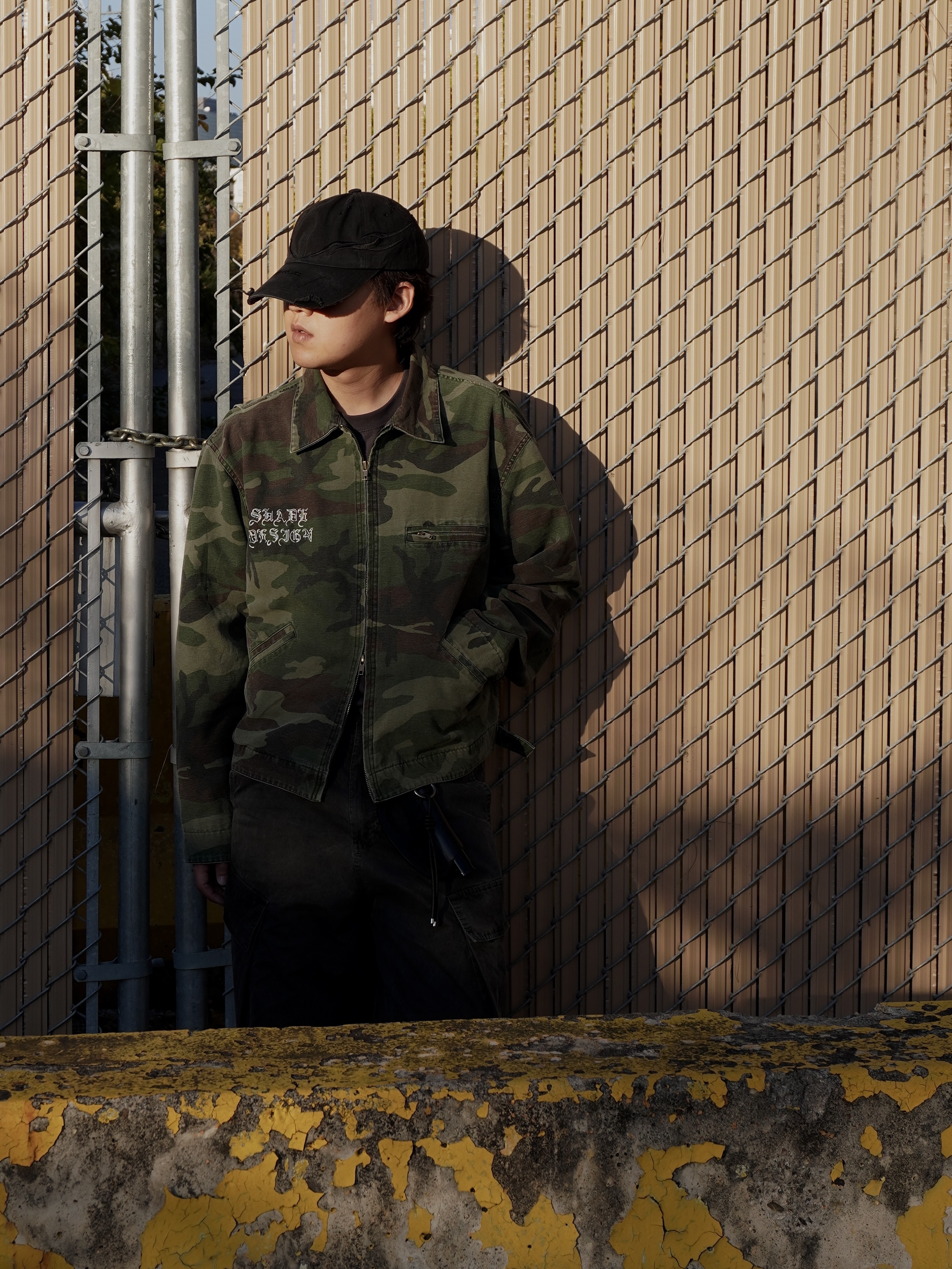 Suade Washed Work Jacket Camo, Nike x Comme des Garcons Homme Plus Air Force Mid Black 착용 스타일 - 5