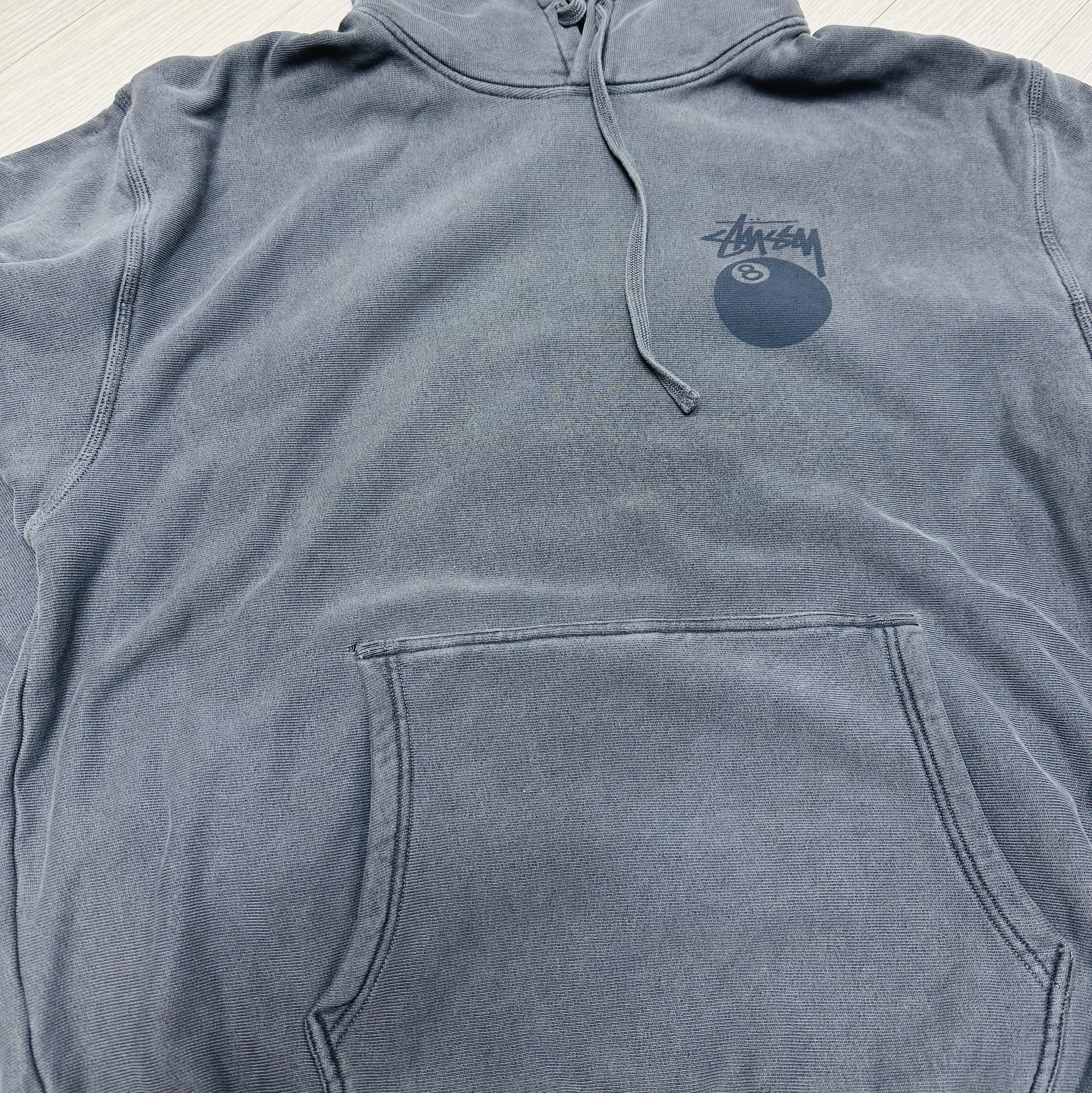 Stussy 8 Ball Hoodie Pigment Dyed Black 착용 스타일