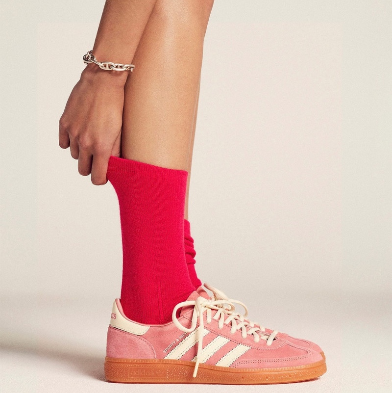 Adidas x Sporty & Rich Spezial Handball Pantone Cream White 착용 스타일 - 2