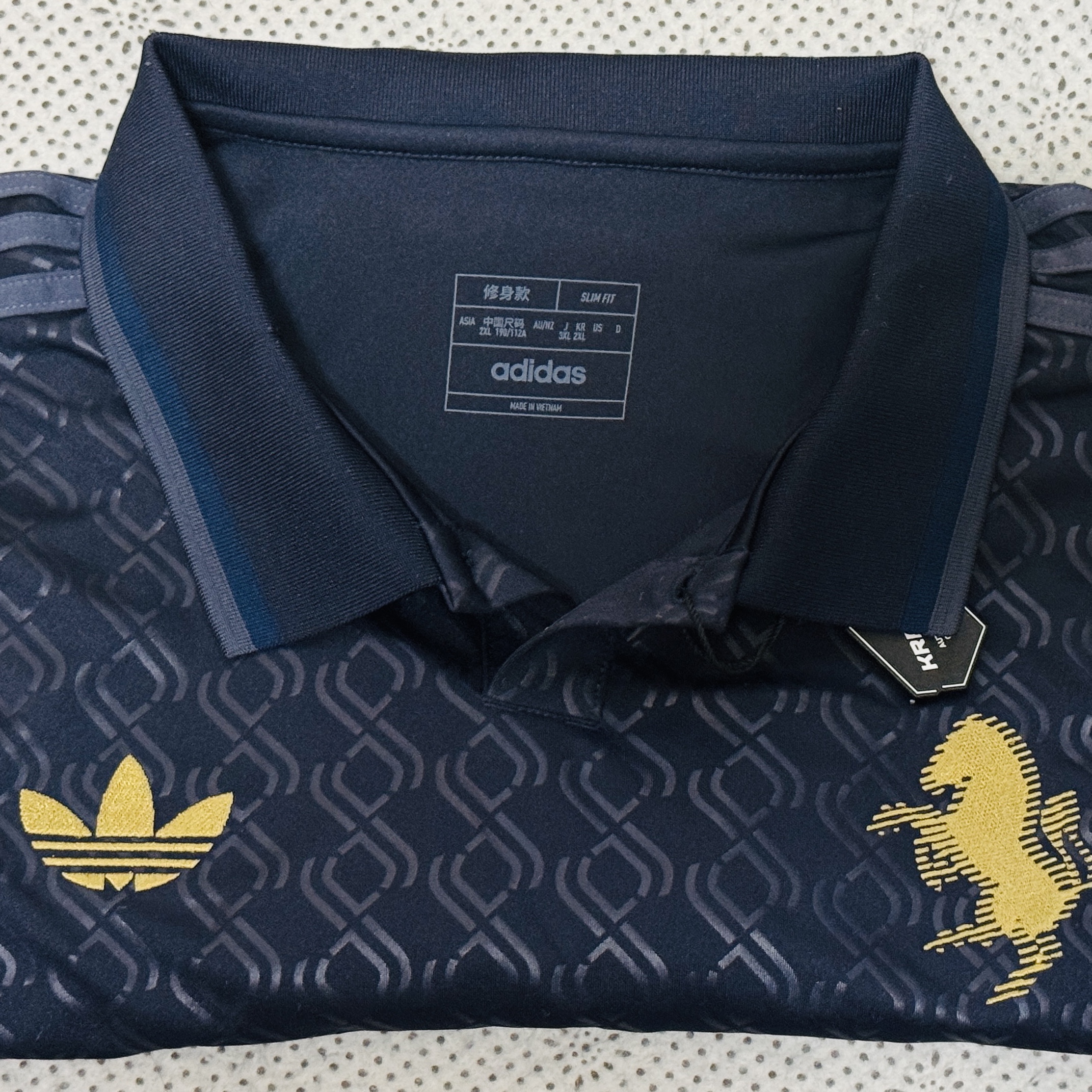 Adidas Juventus 2024/25 3rd Jersey Legend Ink - KR Sizing (Non Marking Ver.) 착용 스타일