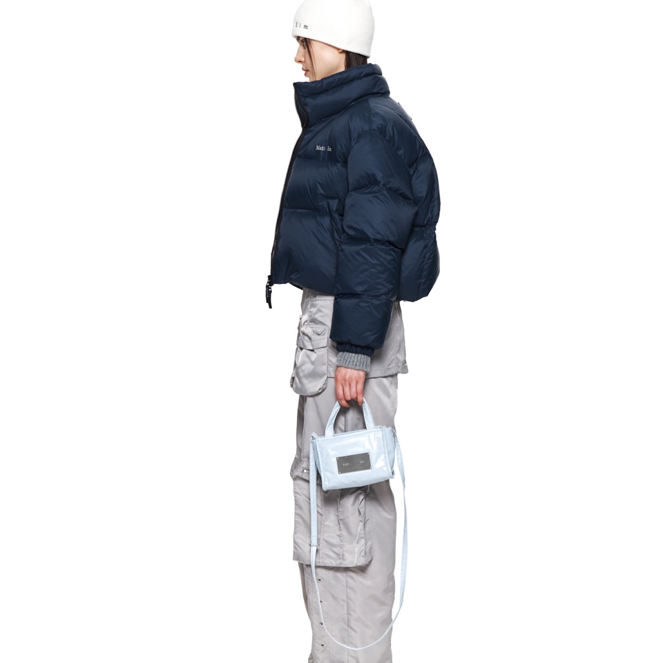 (W) Matin Kim High Neck Classic Crop Puffer Down Jumper Navy 착용 스타일 - 3
