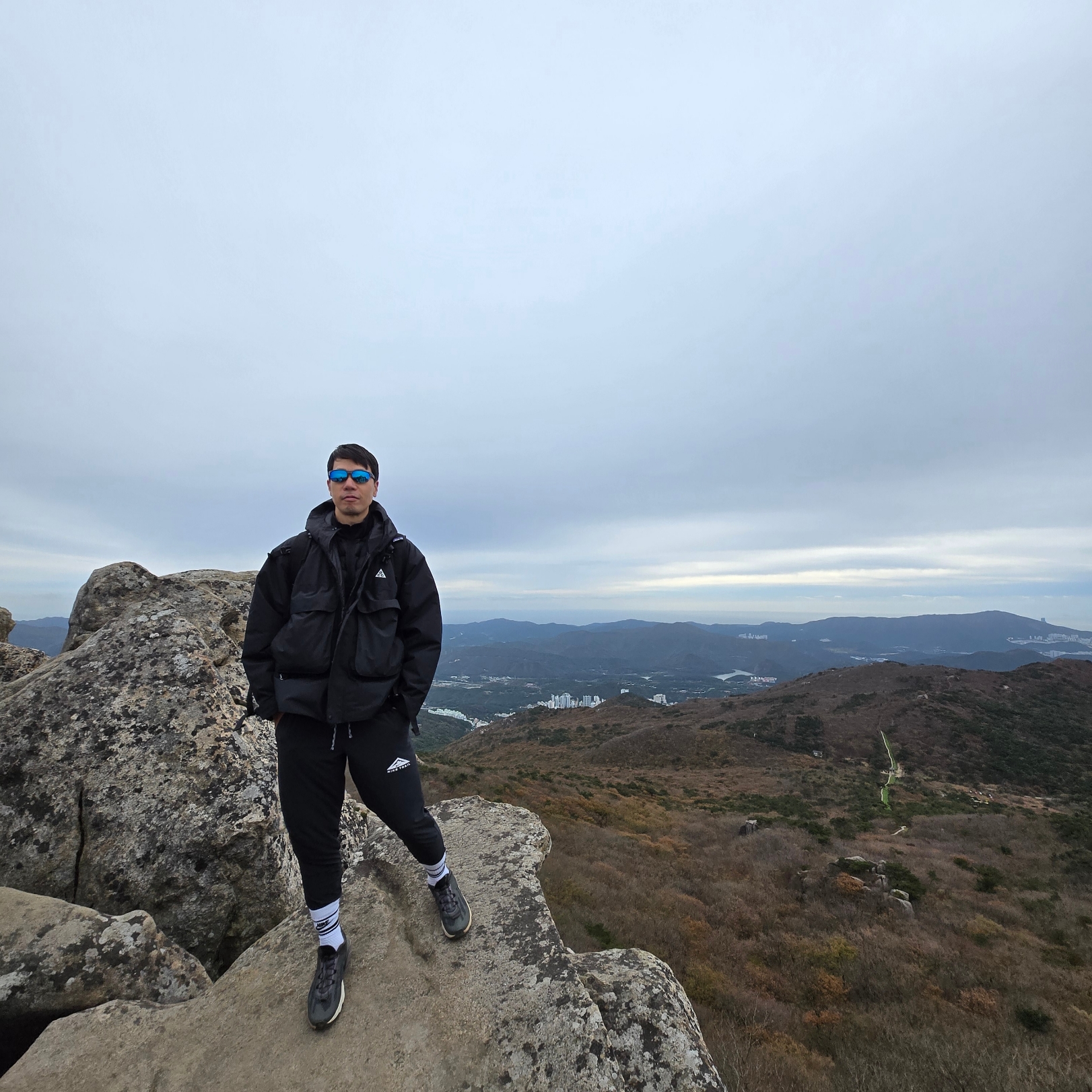 Nike ACG Primaloft Skull Peak Storm-Fit Jacket Black Anthracite - Asia 착용 스타일