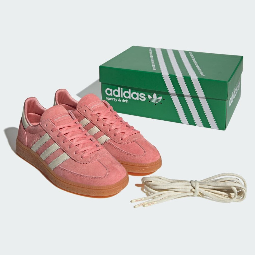 Adidas x Sporty & Rich Spezial Handball Pantone Cream White 착용 스타일 - 3