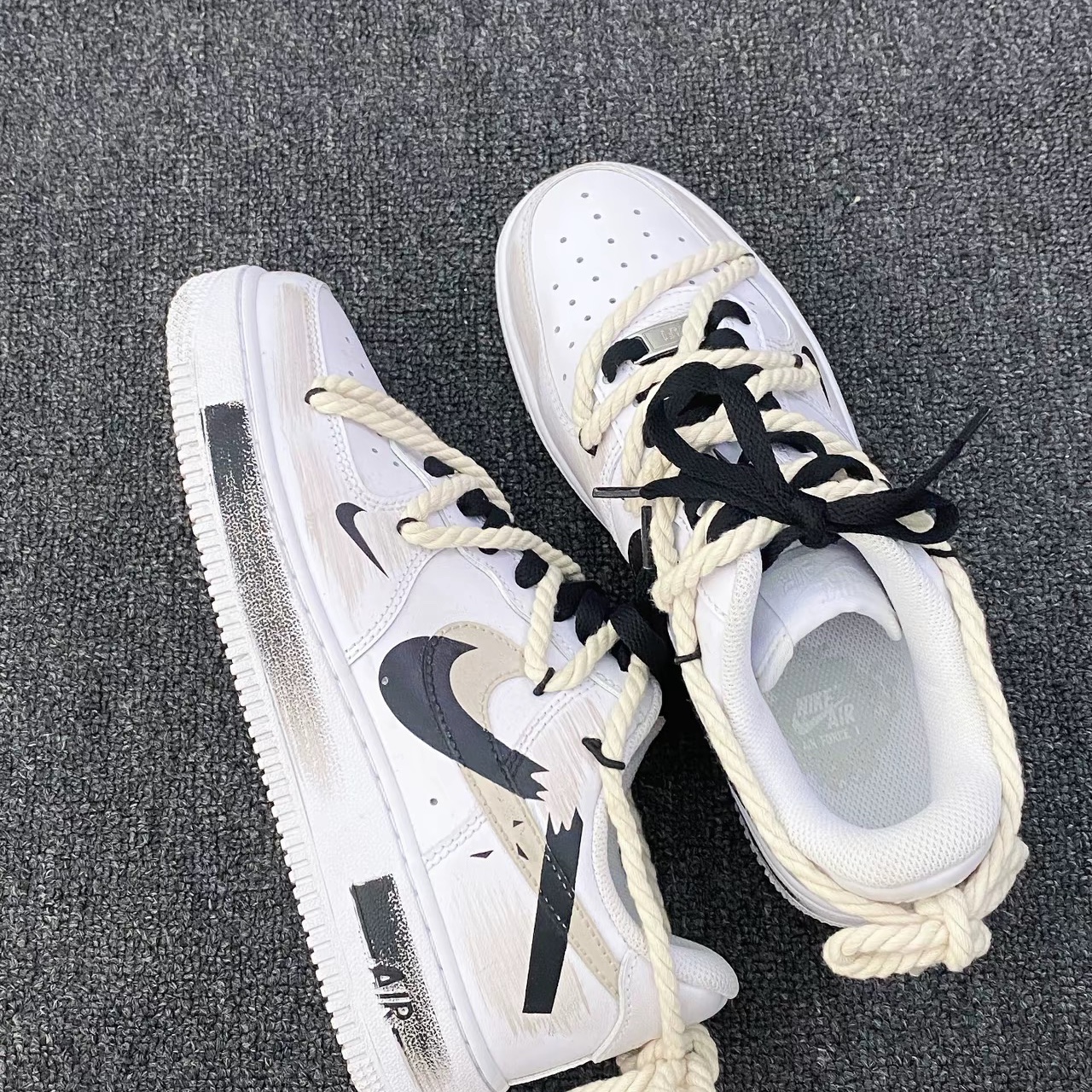 Nike Air Force 1 '07 Low White 착용 스타일 - 2