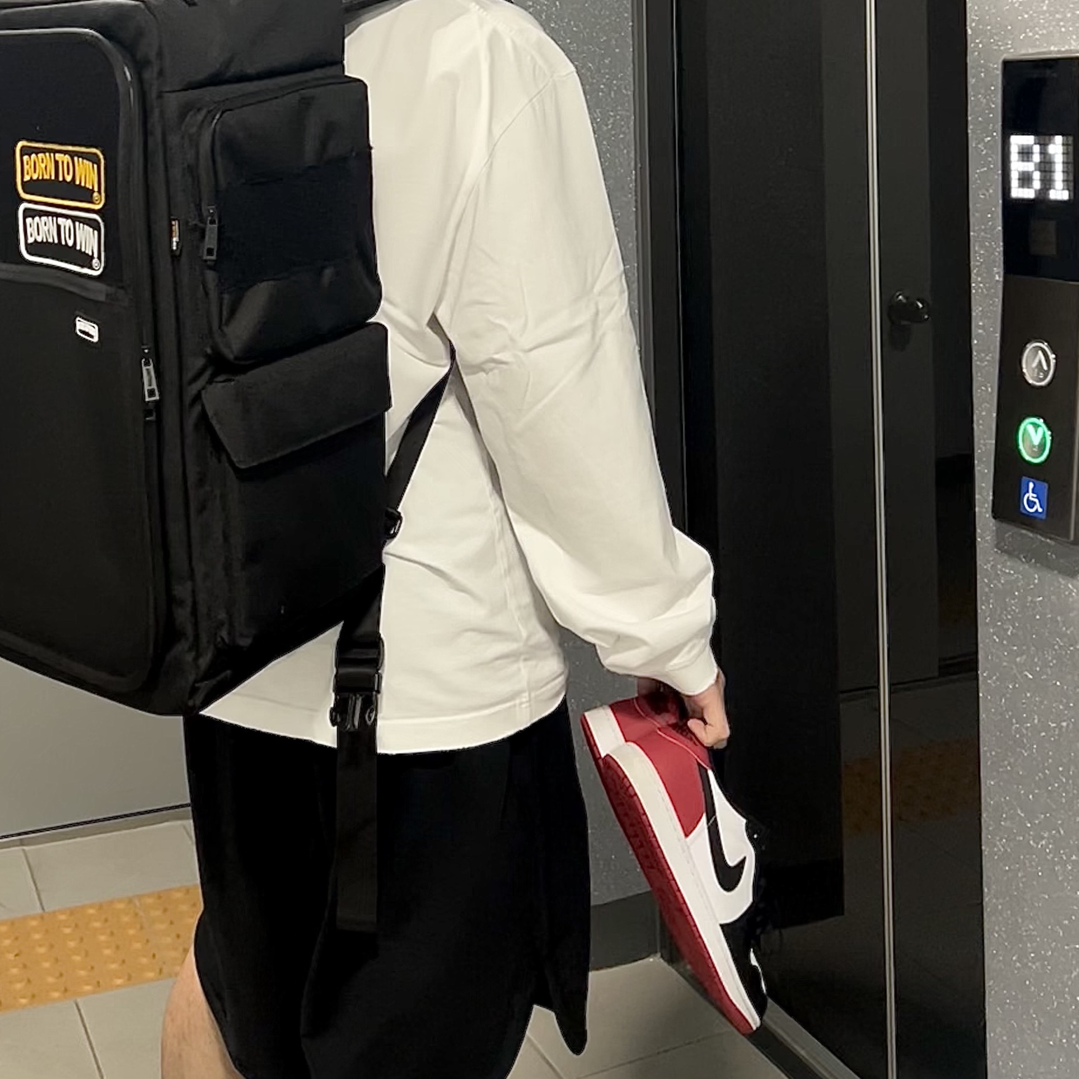 Jordan 1 Retro Low OG Black Toe 착용 스타일