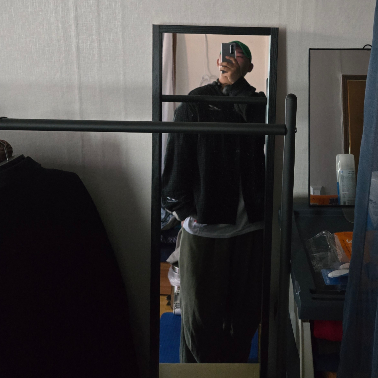 Ballute Drape Over Silhouette Jacket Black, Marshall Major V Black (Korean Ver.) 착용 스타일 - 2