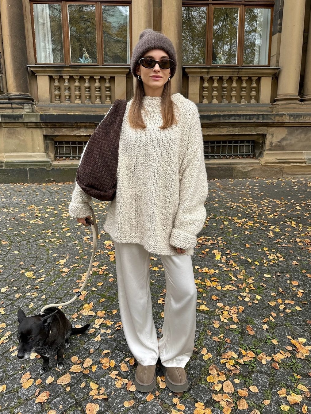 Vanone Atelier KN4243 Hairy Wool Round Knit Ivory, Supreme Applique Cable Knit Sweater Ivory - 23FW 착용 스타일 - 3