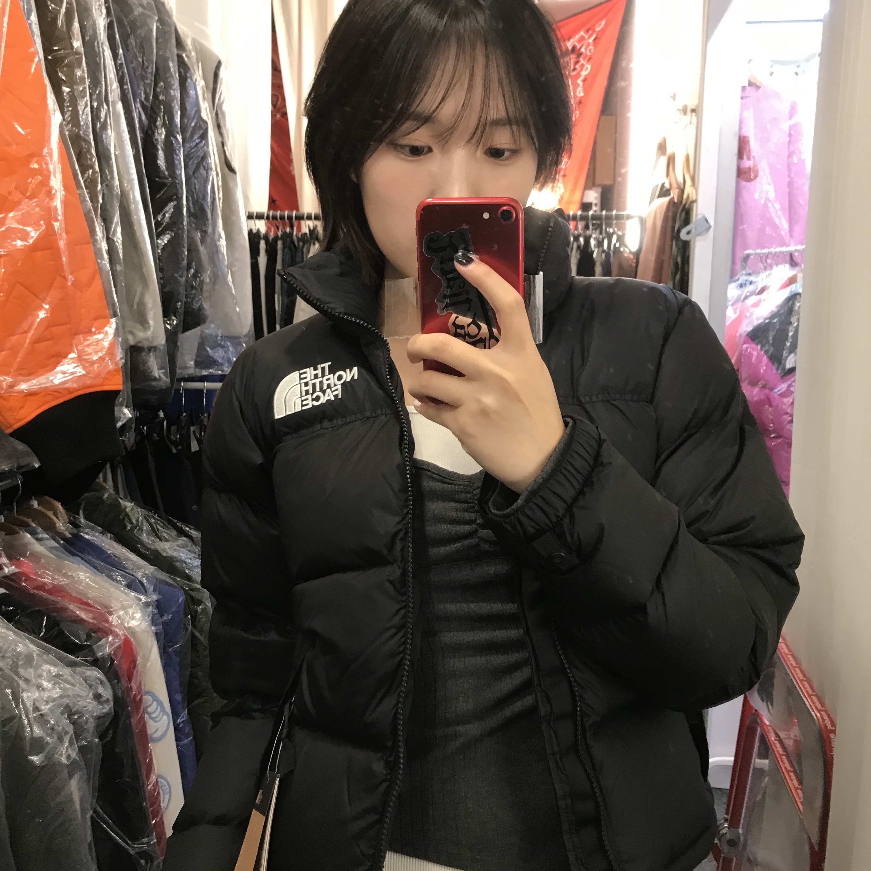The North Face RMST Nuptse Jacket Khaki Stone, (W) The North Face RMST Nuptse Jacket Black 착용 스타일 - 2