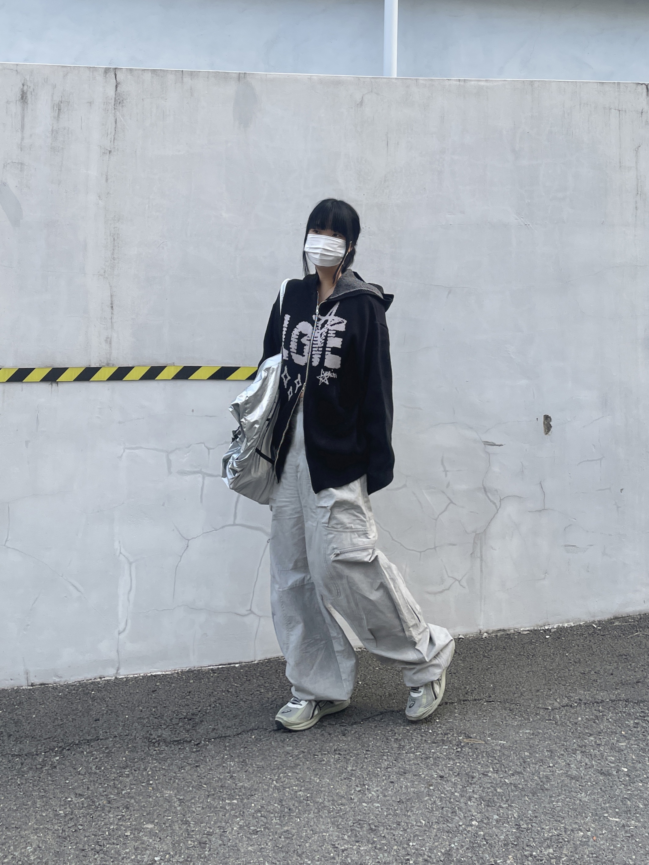 Open Yy x Hello Kitty Shopper Tote Bag Silver, Asics Jog 100 S Sheet Rock - 2E Wide 착용 스타일 - 4