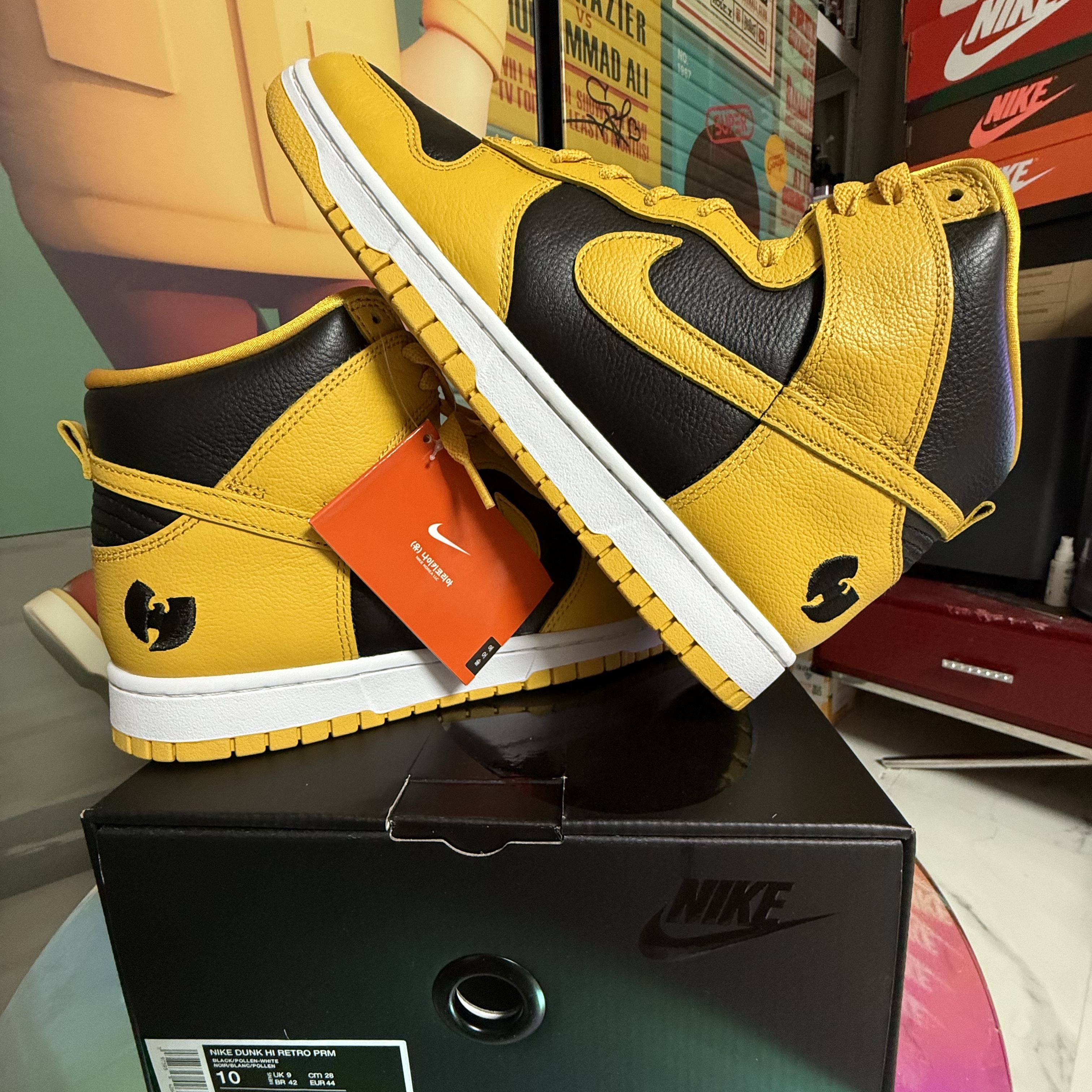 Nike Wu-Tang Clan Dunk High Black and Pollen 착용 스타일 - 2