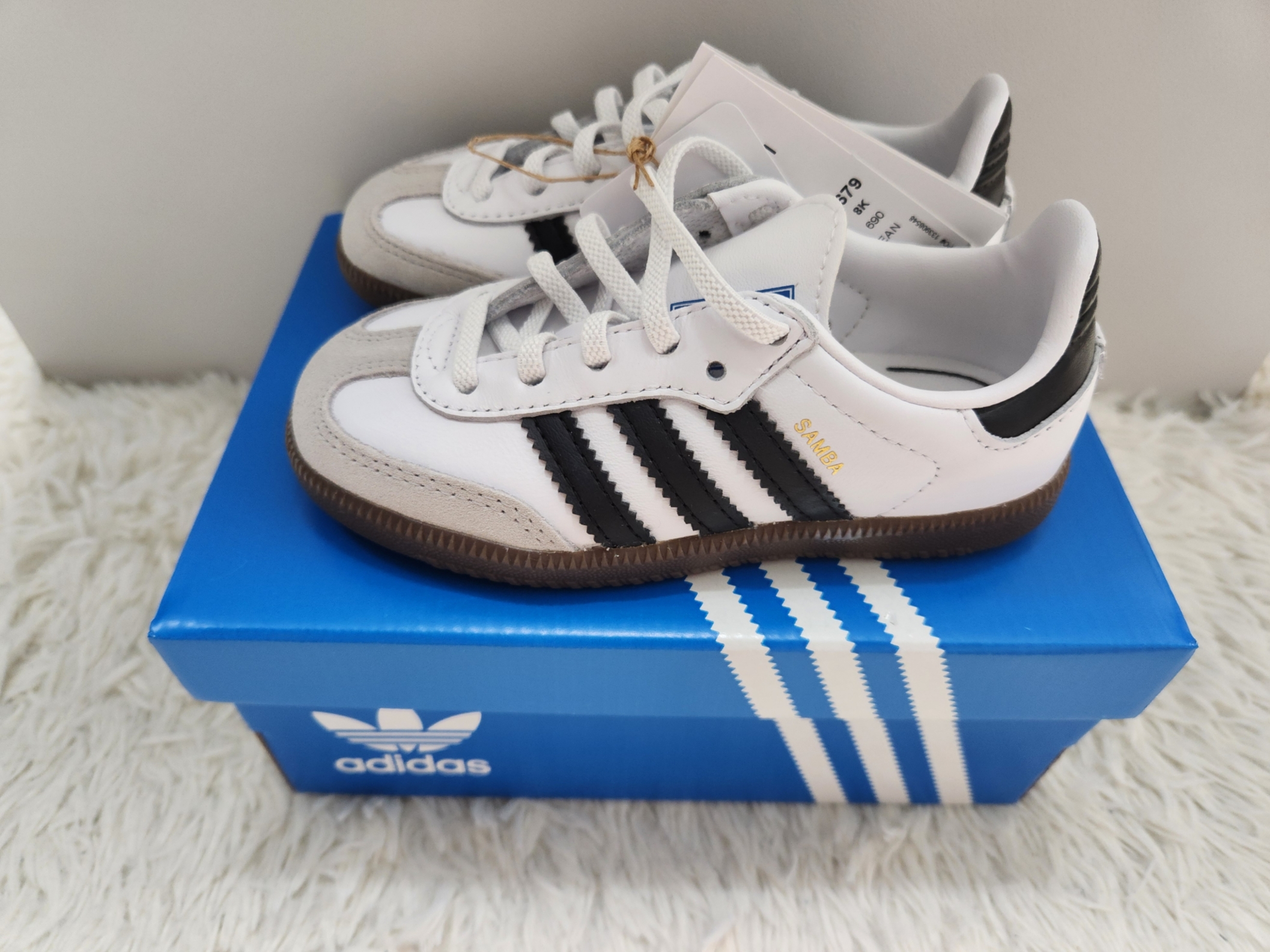 (Infant) Adidas Samba OG Cloud White Core Black 착용 스타일