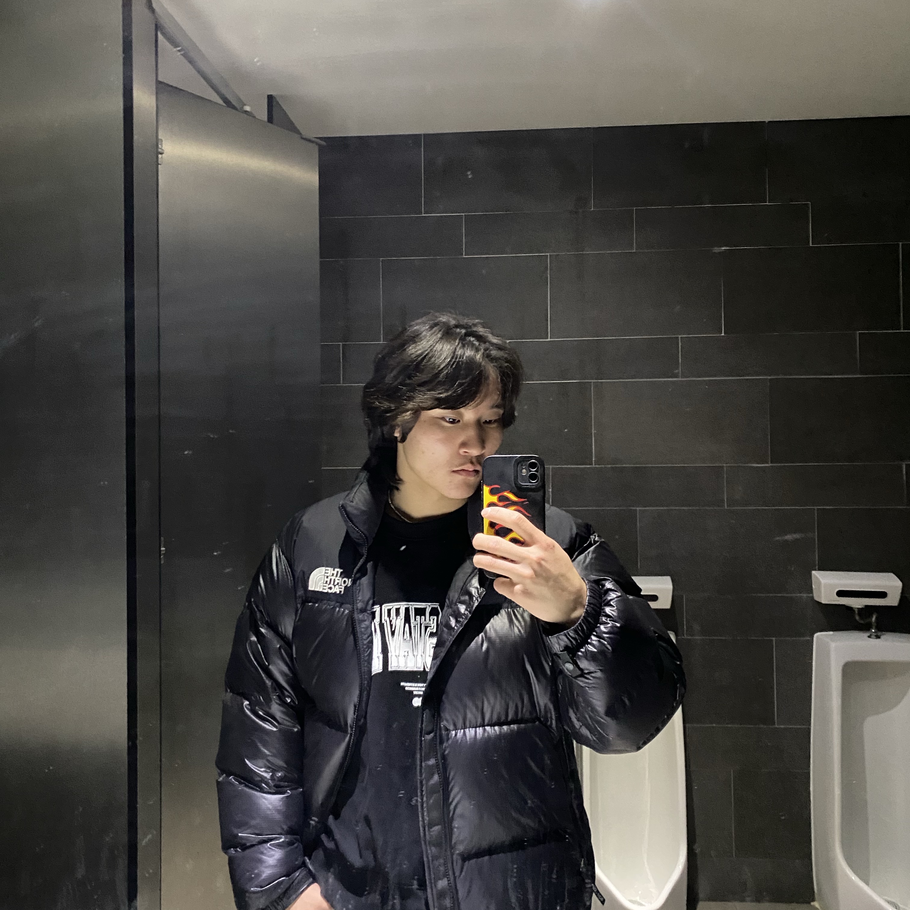 The North Face 1996 Eco Nuptse Jacket Real Black 착용 스타일
