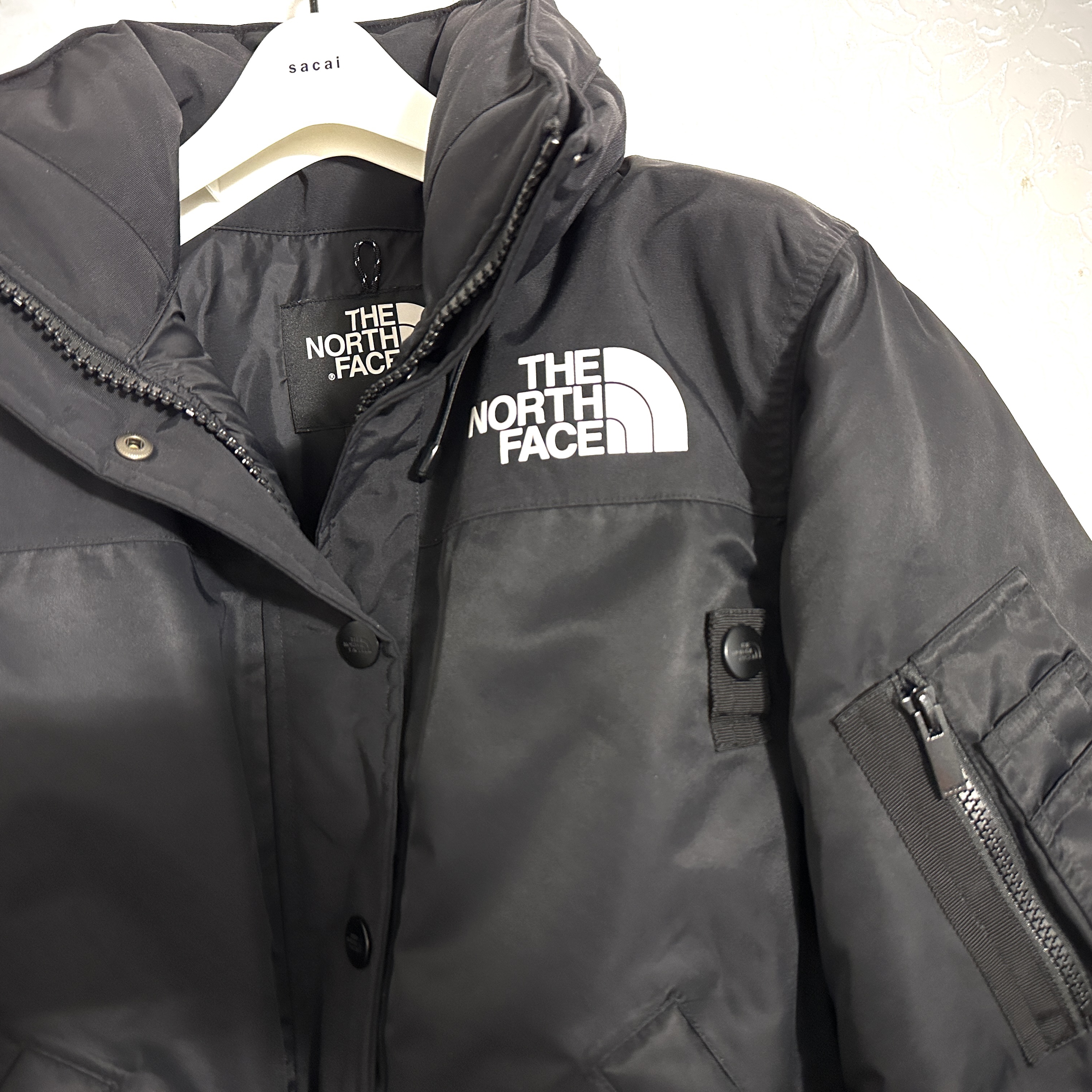 Supreme x The North Face Summit Series Rescue Mountain Pro Jacket Multi Camo - 22SS, Supreme x The North Face Expedition Jacket Black - 18FW 착용 스타일 - 2