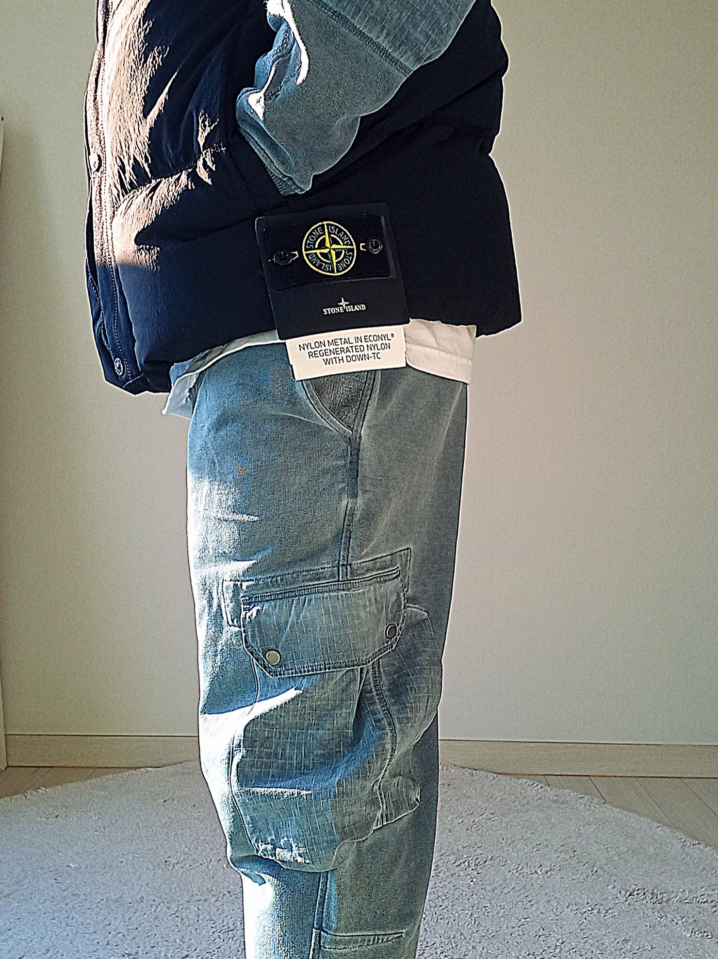 Stone Island G0419 Nylon Metal in Econyl Down Zip Vest with Anti Drop Black - 24FW 착용 스타일 - 1